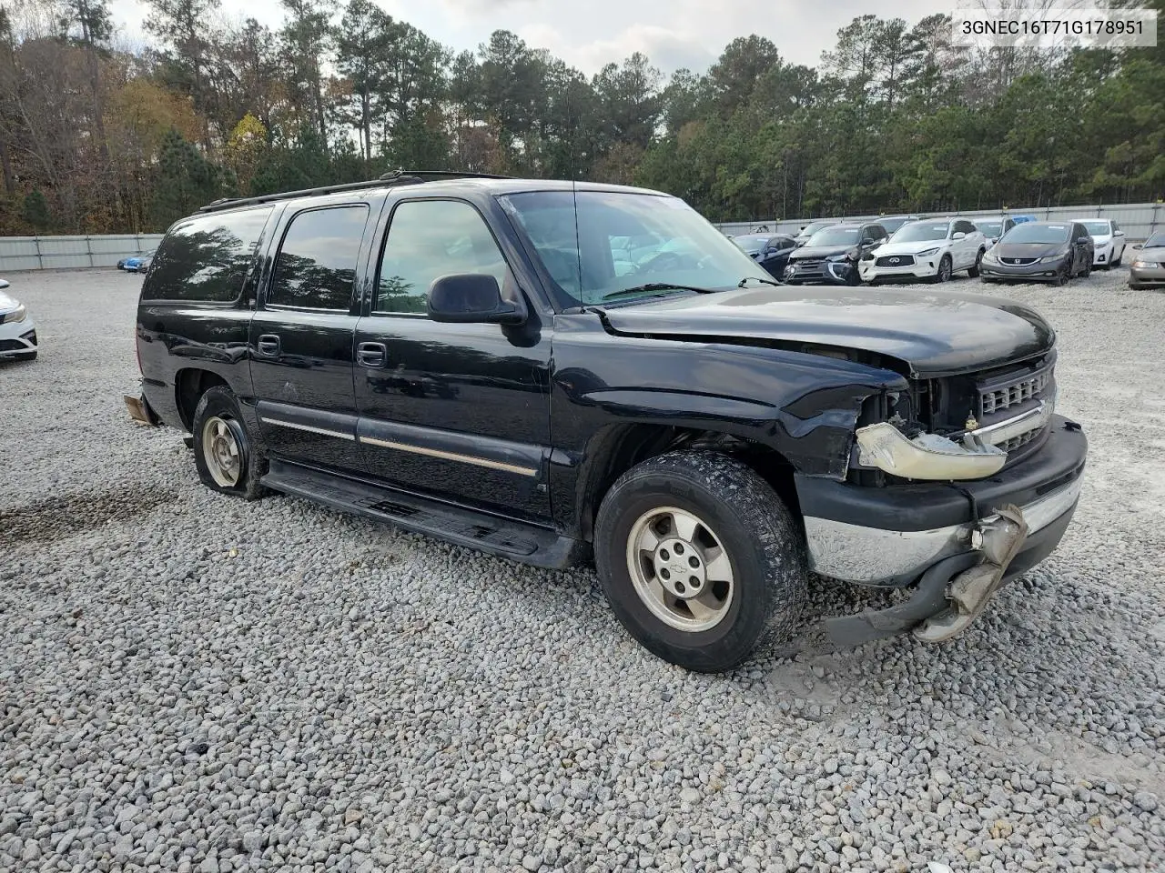 3GNEC16T71G178951 2001 Chevrolet Suburban C1500