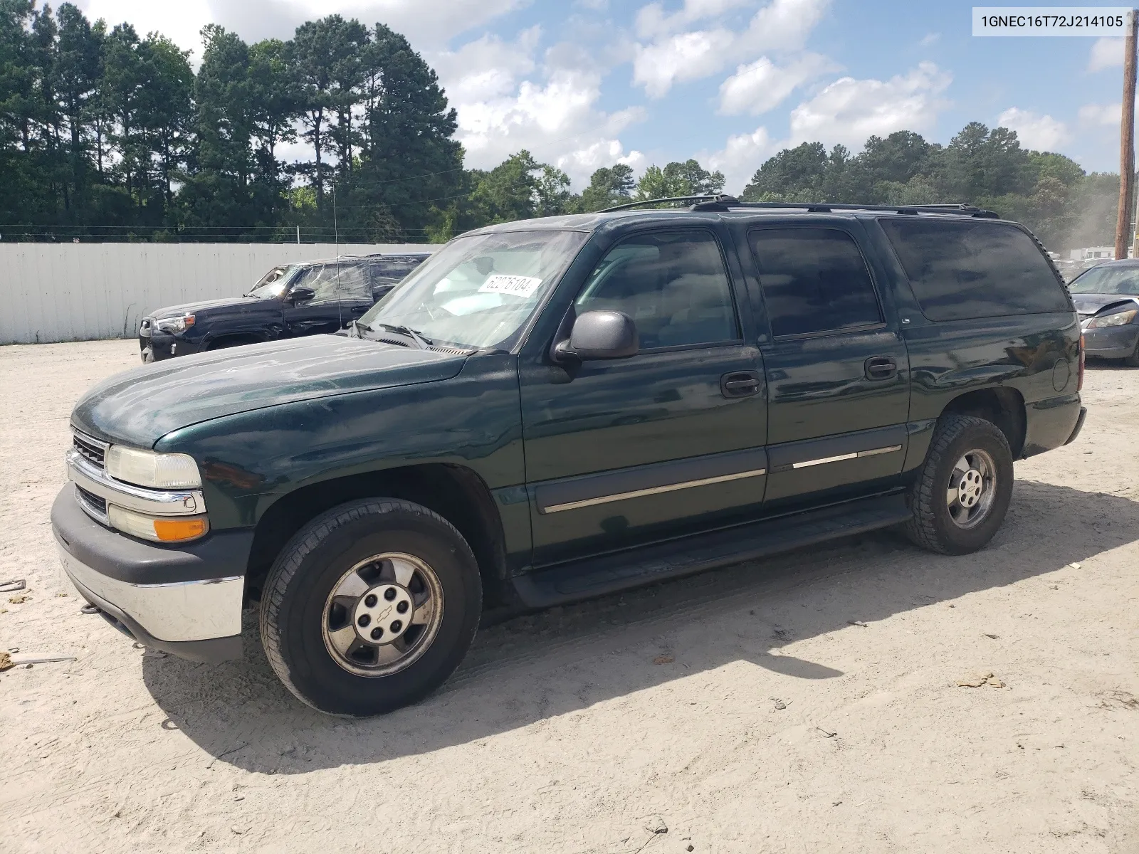 2002 Chevrolet Suburban C1500 VIN: 1GNEC16T72J214105 Lot: 62276104