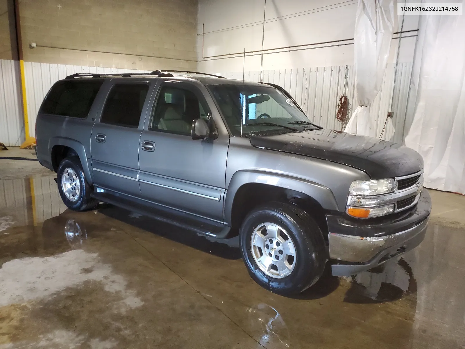 2002 Chevrolet Suburban K1500 VIN: 1GNFK16Z32J214758 Lot: 66966674