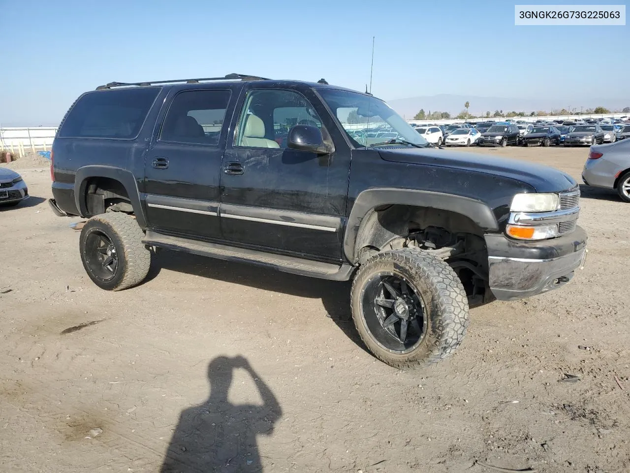 2003 Chevrolet Suburban K2500 VIN: 3GNGK26G73G225063 Lot: 68870014