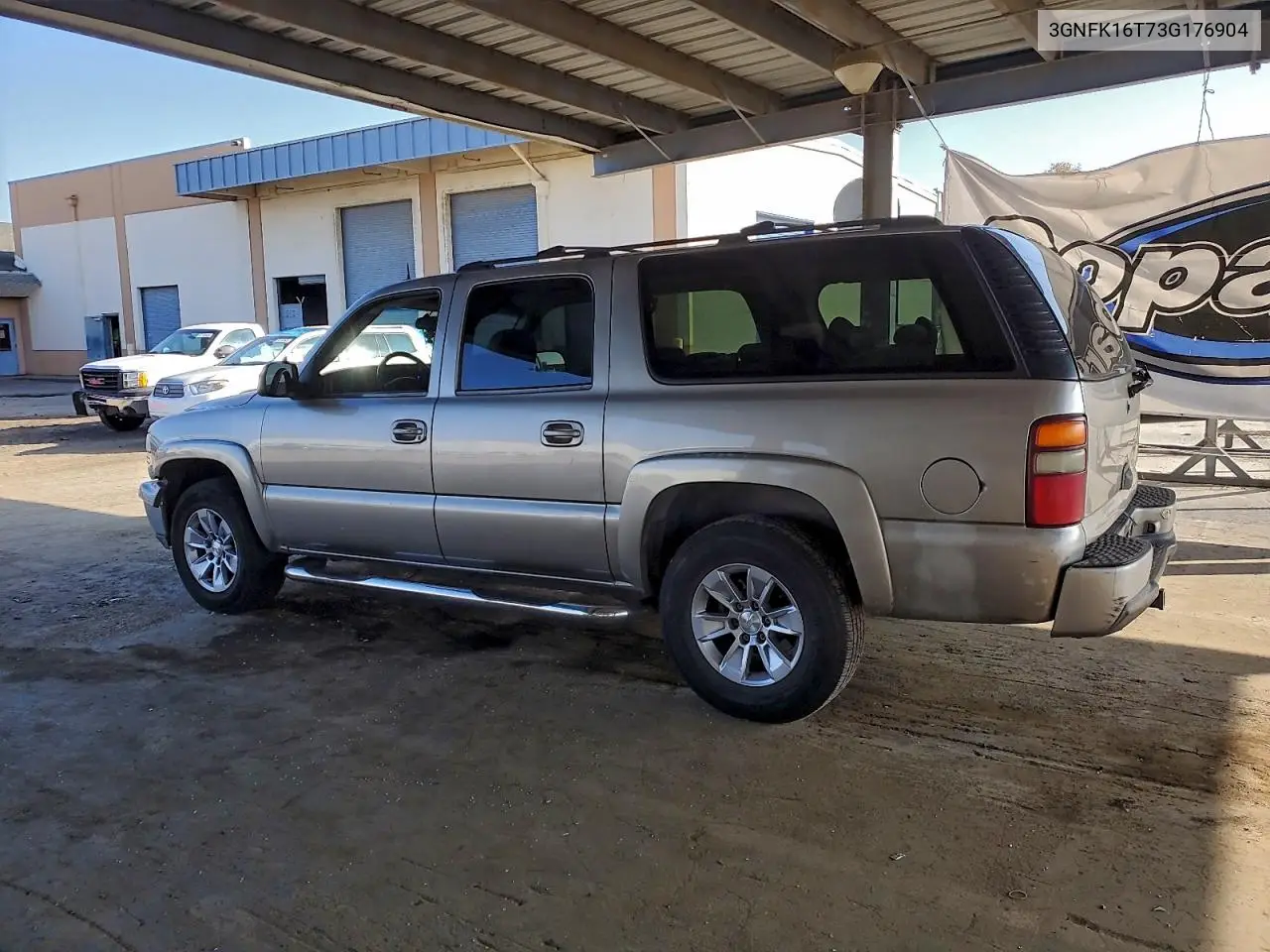 3GNFK16T73G176904 2003 Chev Suburban
