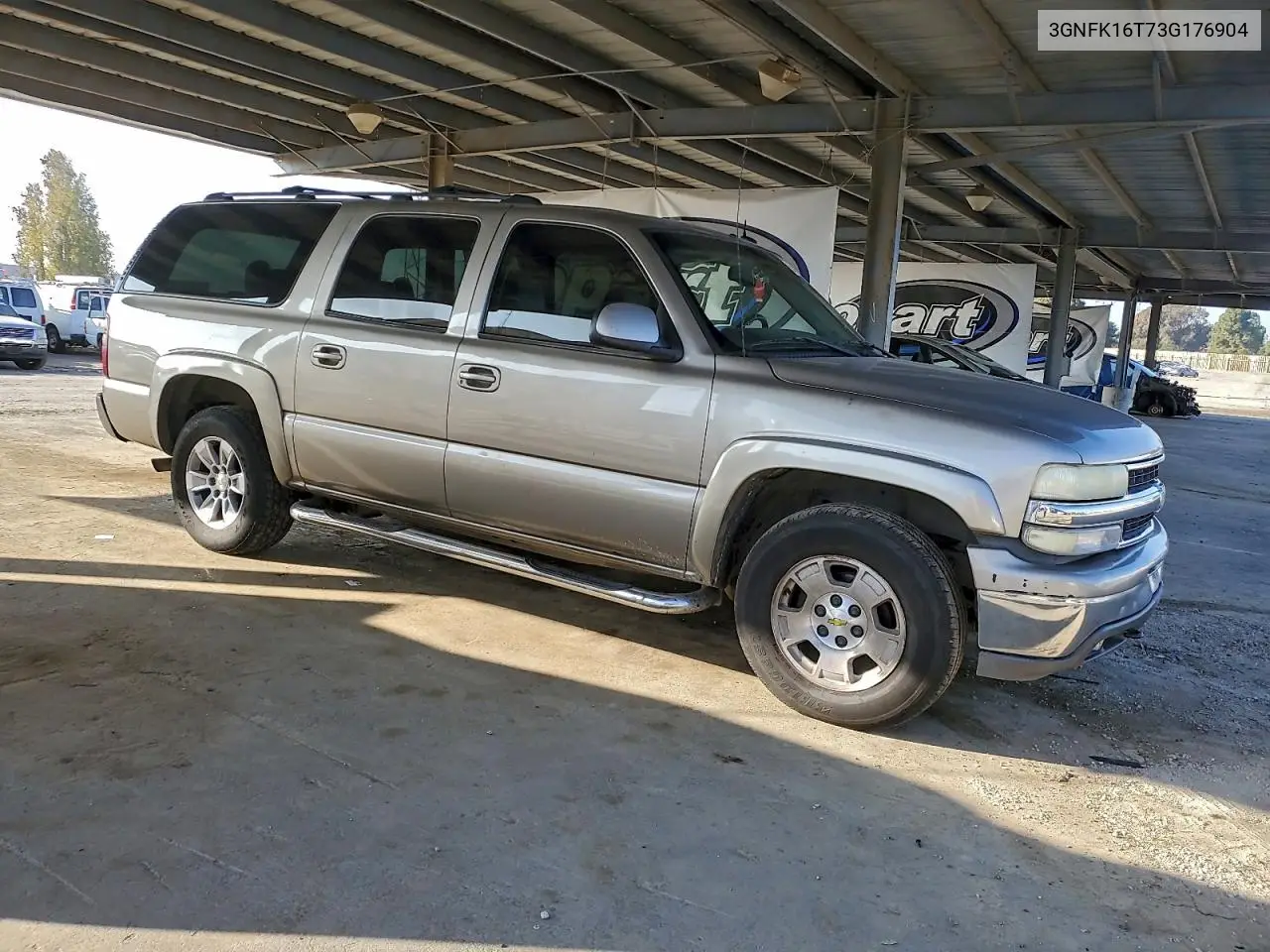 3GNFK16T73G176904 2003 Chev Suburban