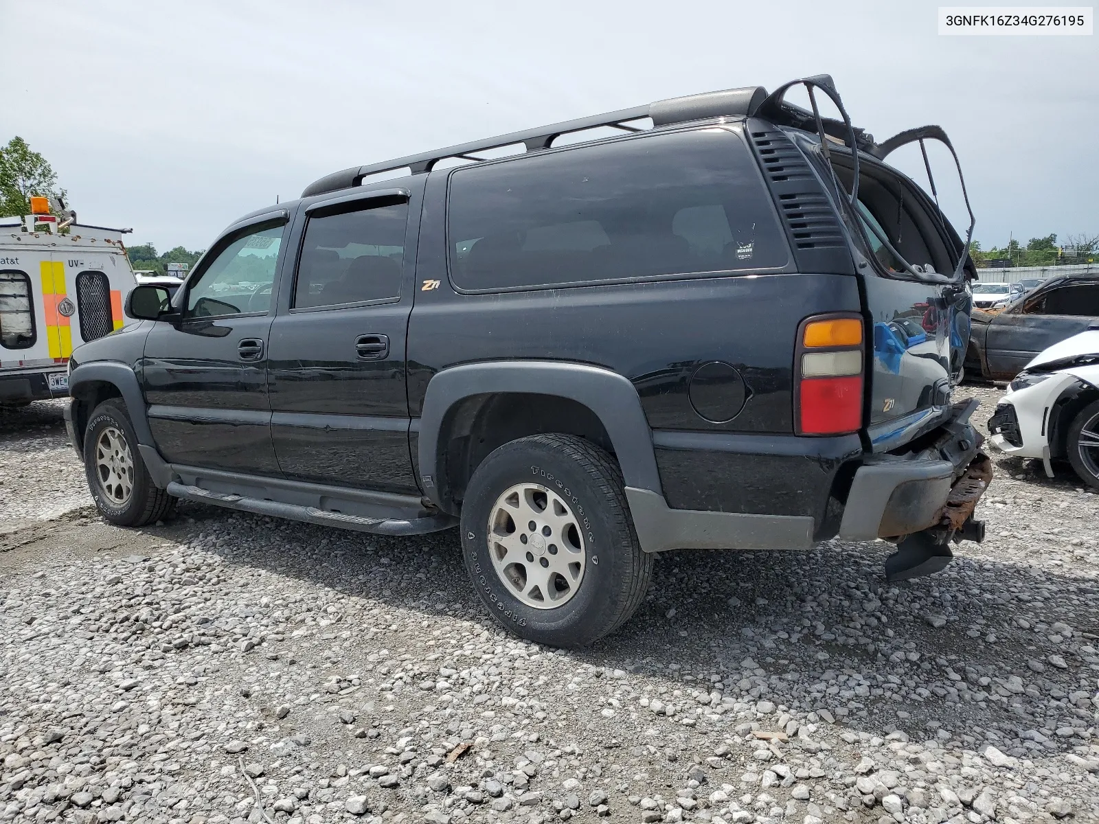 2004 Chevrolet Suburban K1500 VIN: 3GNFK16Z34G276195 Lot: 55935854