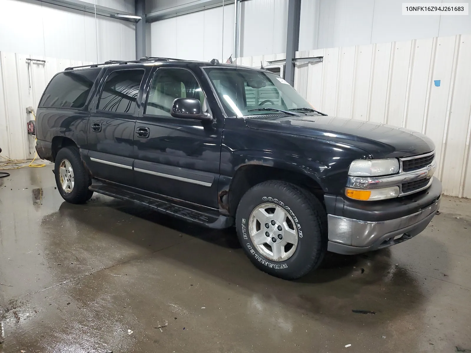 2004 Chevrolet Suburban K1500 VIN: 1GNFK16Z94J261683 Lot: 63453644