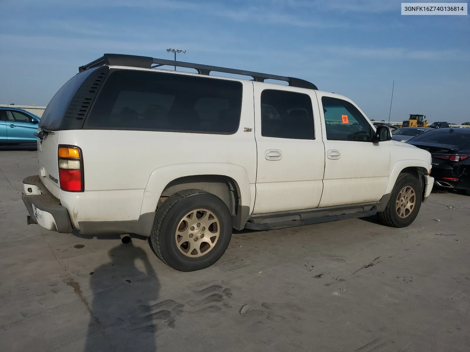 2004 Chevrolet Suburban K1500 VIN: 3GNFK16Z74G136814 Lot: 64077814