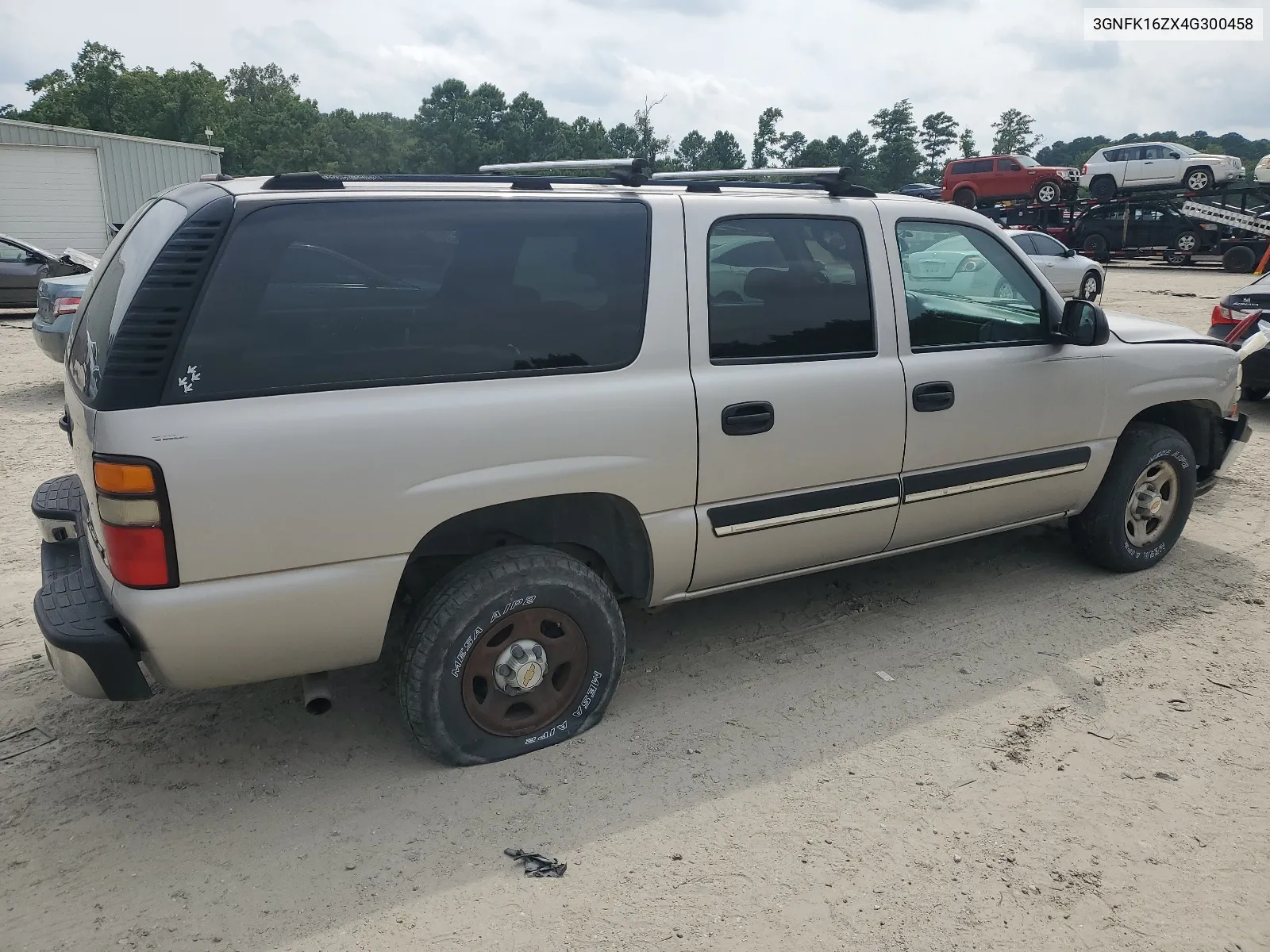 2004 Chevrolet Suburban K1500 VIN: 3GNFK16ZX4G300458 Lot: 64614764