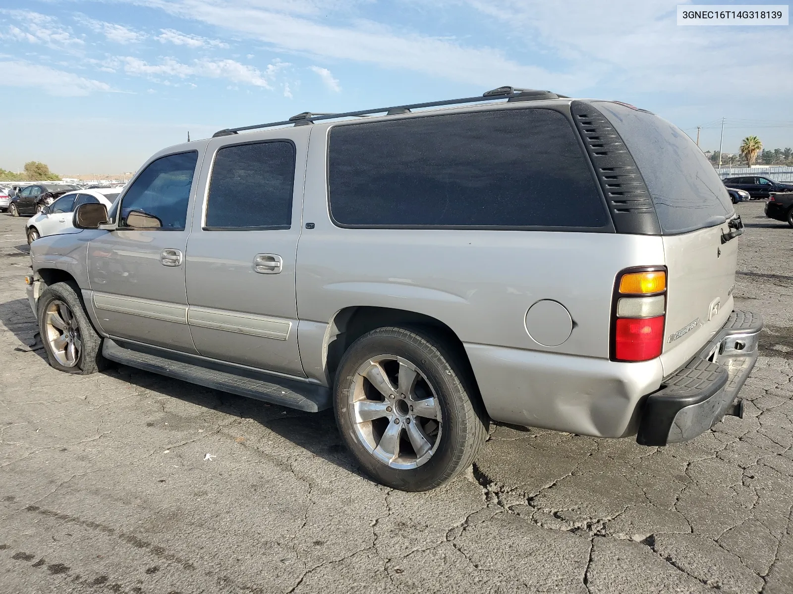 3GNEC16T14G318139 2004 Chevrolet Suburban C1500