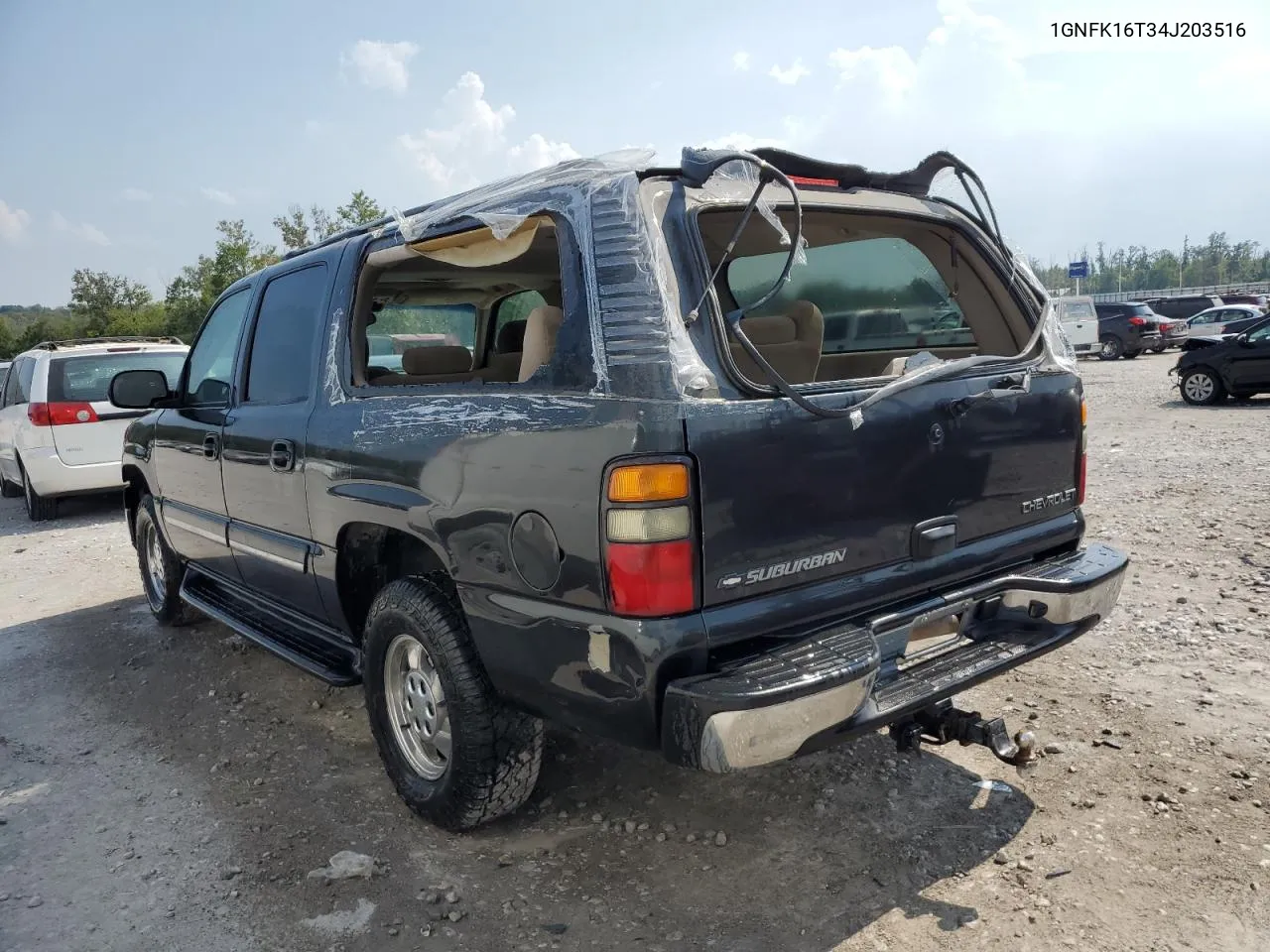 2004 Chevrolet Suburban K1500 VIN: 1GNFK16T34J203516 Lot: 68488894