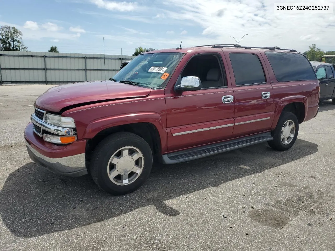 2004 Chevrolet Suburban C1500 VIN: 3GNEC16Z24G252737 Lot: 70076994