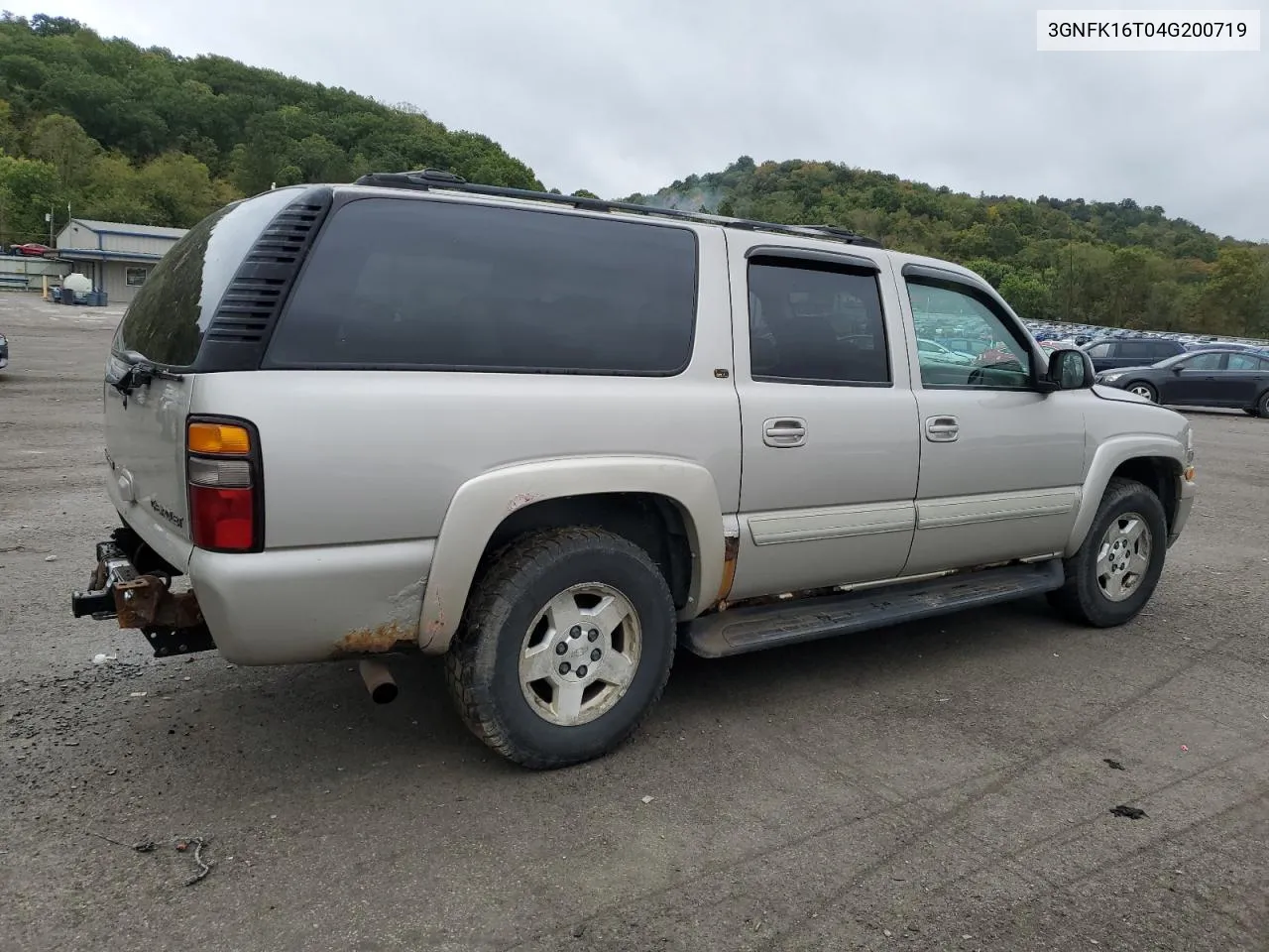 2004 Chevrolet Suburban K1500 VIN: 3GNFK16T04G200719 Lot: 72781484