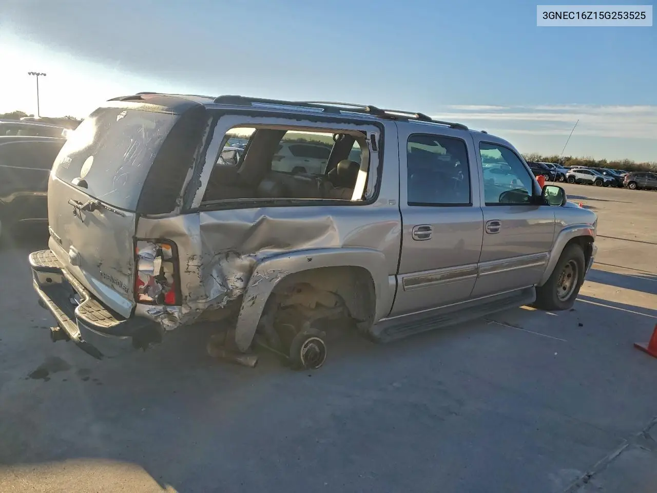 3GNEC16Z15G253525 2005 Chevrolet Suburban C1500