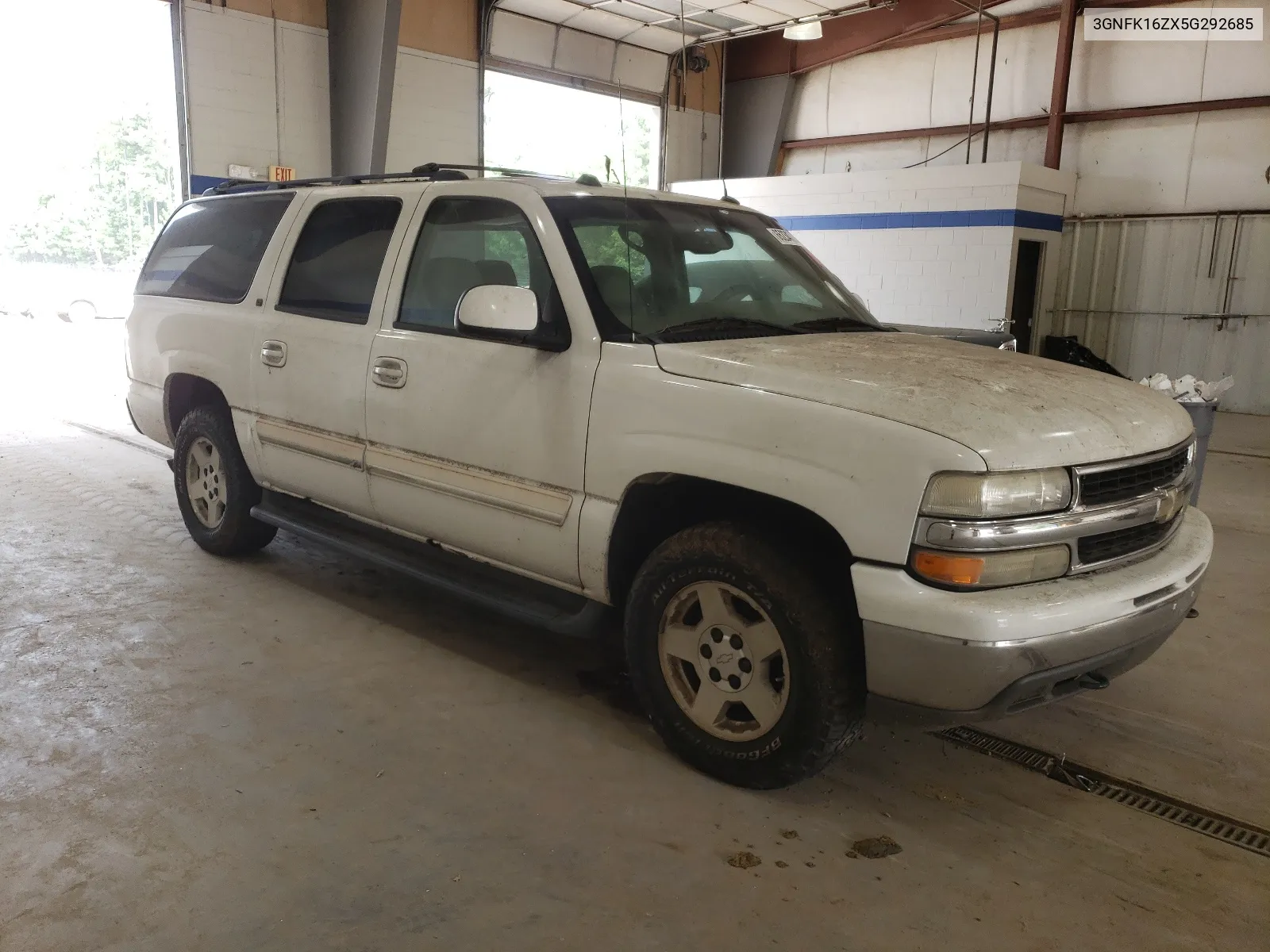 2005 Chevrolet Suburban K1500 VIN: 3GNFK16ZX5G292685 Lot: 65234704