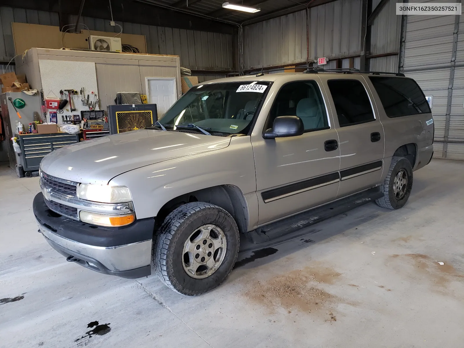 2005 Chevrolet Suburban K1500 VIN: 3GNFK16Z35G257521 Lot: 66124824