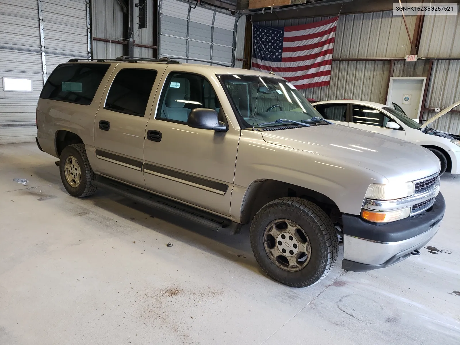 2005 Chevrolet Suburban K1500 VIN: 3GNFK16Z35G257521 Lot: 66124824