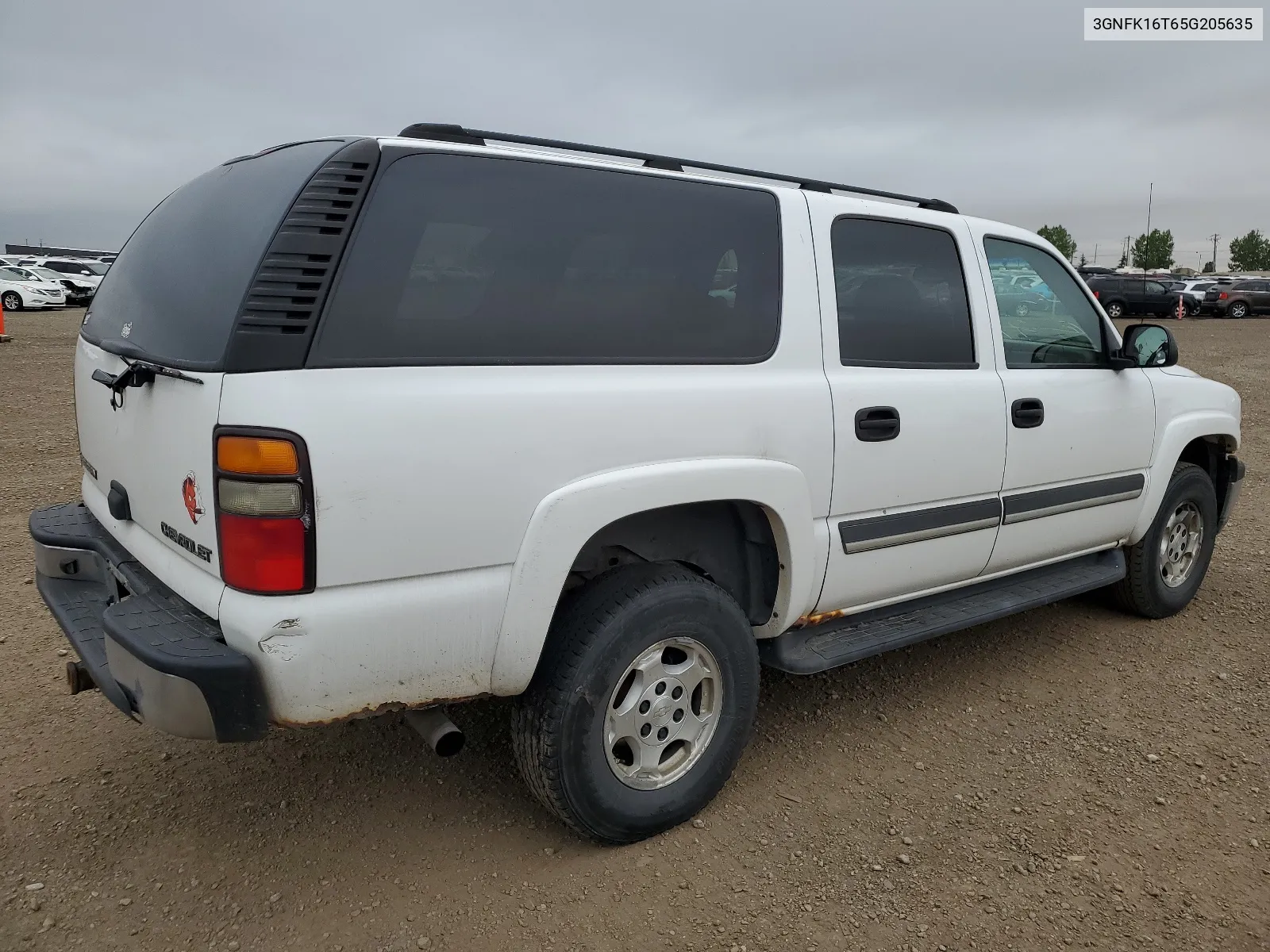 2005 Chevrolet Suburban K1500 VIN: 3GNFK16T65G205635 Lot: 68749604