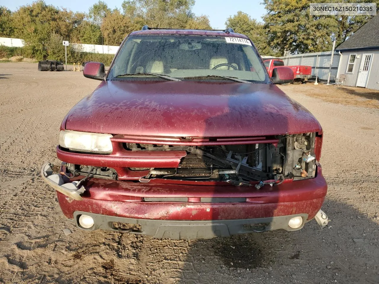 2005 Chevrolet Suburban C1500 VIN: 3GNEC16Z15G210335 Lot: 72114114