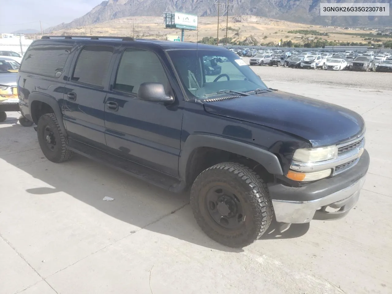 2005 Chevrolet Suburban K2500 VIN: 3GNGK26G35G230781 Lot: 72432834