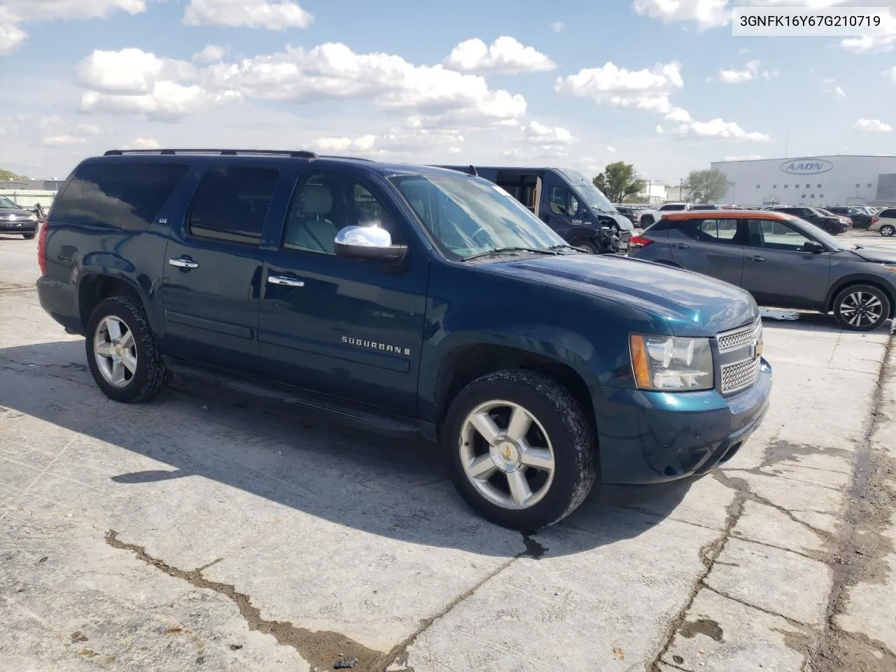 2007 Chevrolet Suburban K1500 VIN: 3GNFK16Y67G210719 Lot: 47458853