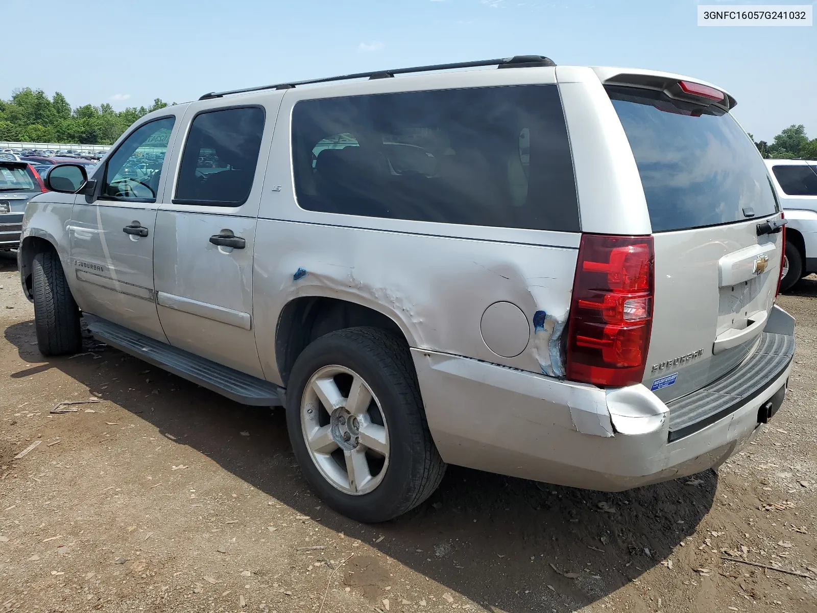 3GNFC16057G241032 2007 Chevrolet Suburban C1500