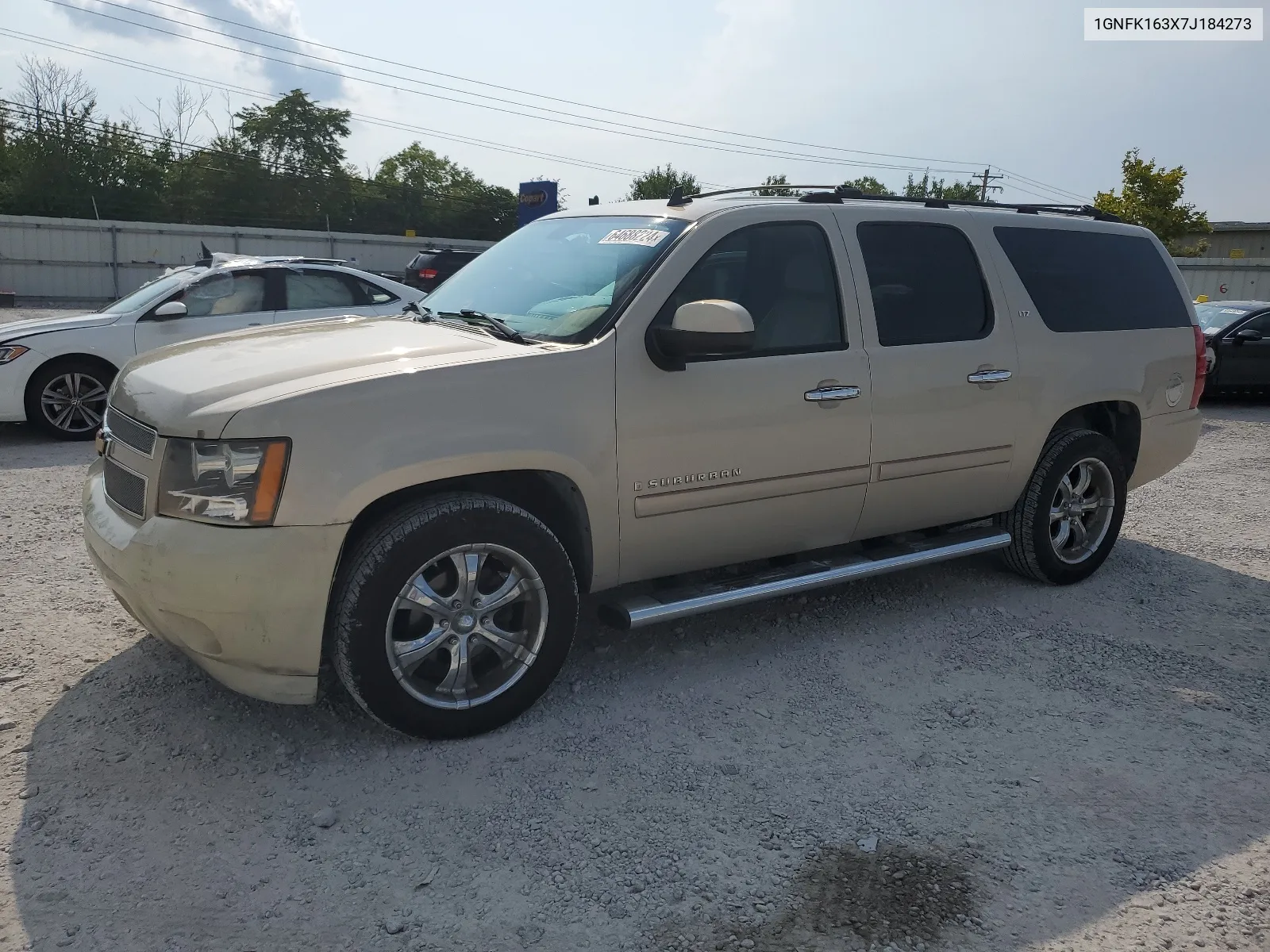 2007 Chevrolet Suburban K1500 VIN: 1GNFK163X7J184273 Lot: 64688224