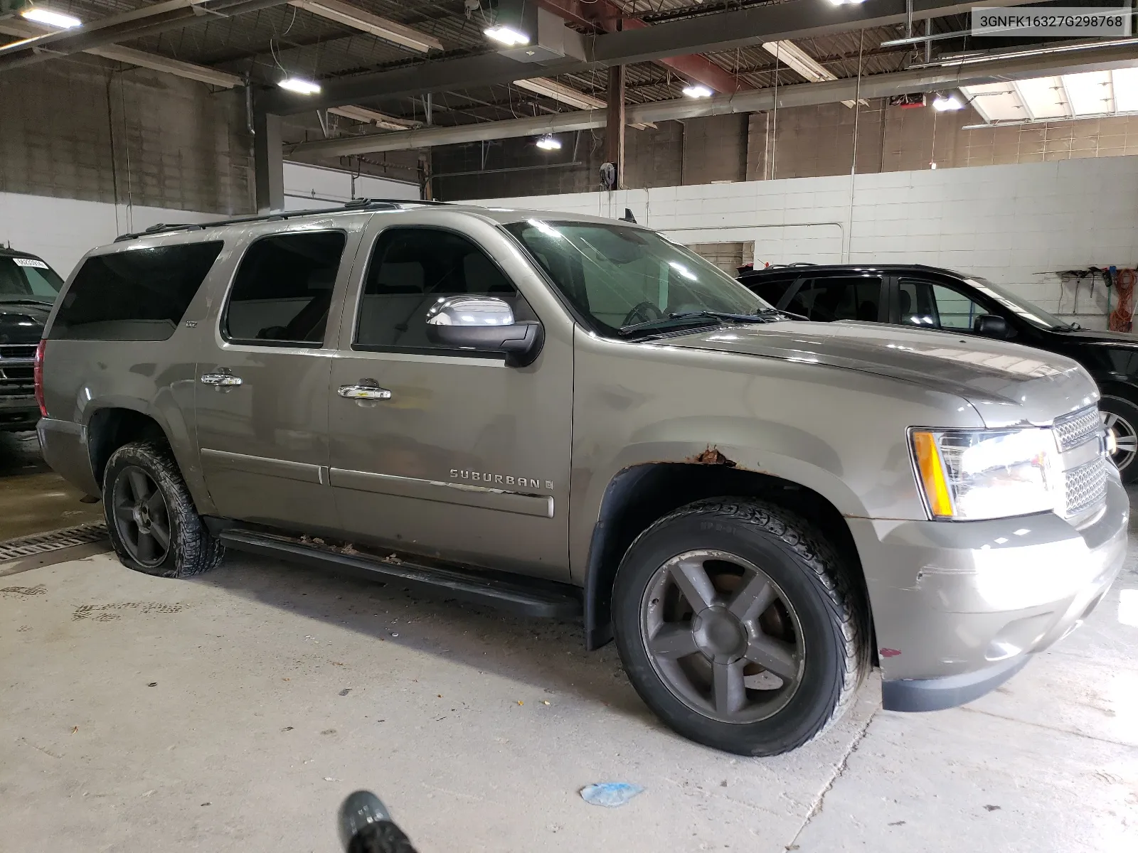 2007 Chevrolet Suburban K1500 VIN: 3GNFK16327G298768 Lot: 66967204