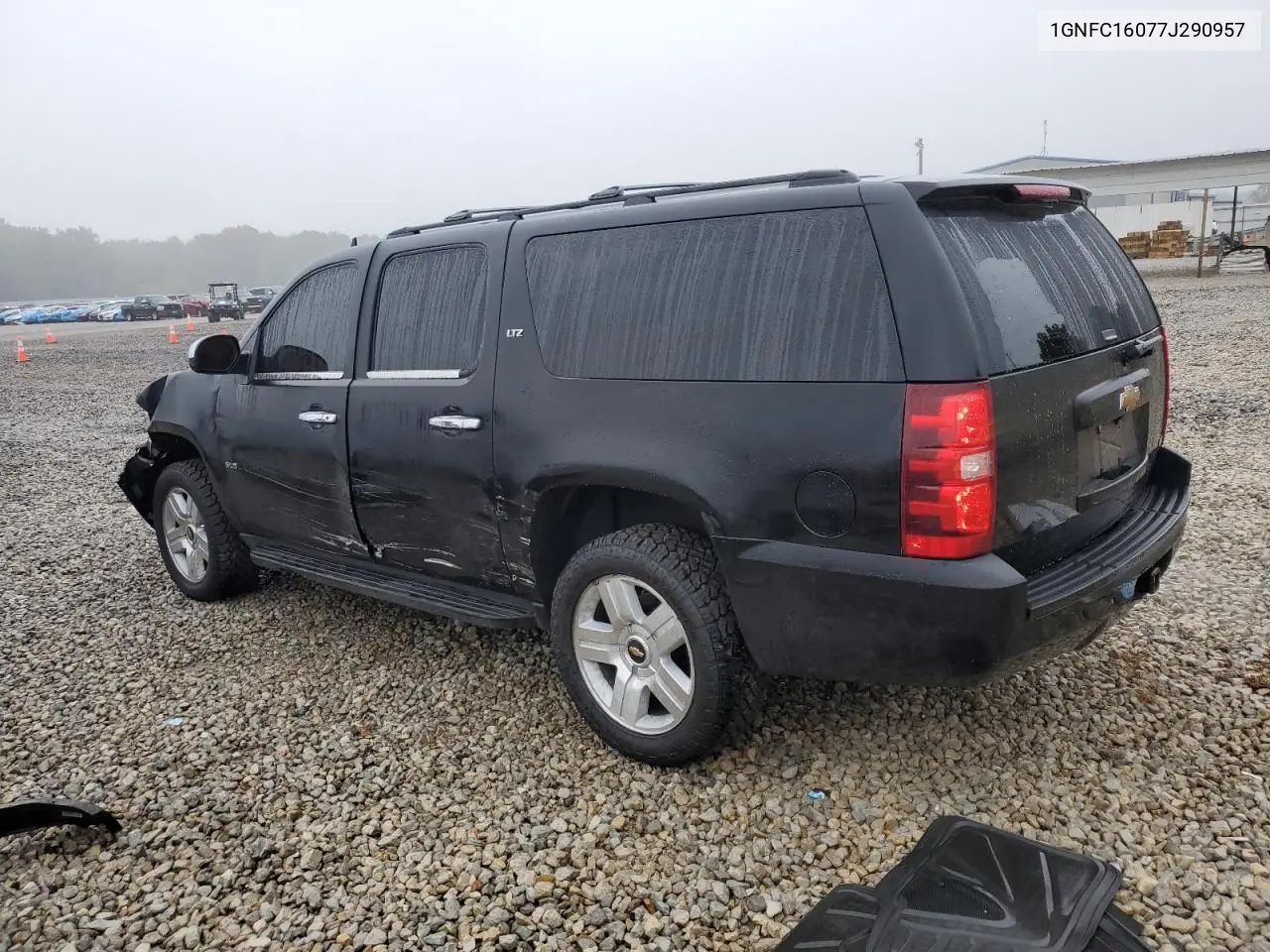 1GNFC16077J290957 2007 Chevrolet Suburban C1500