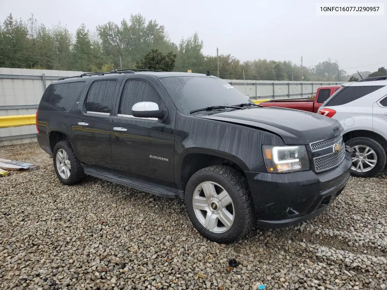 1GNFC16077J290957 2007 Chevrolet Suburban C1500