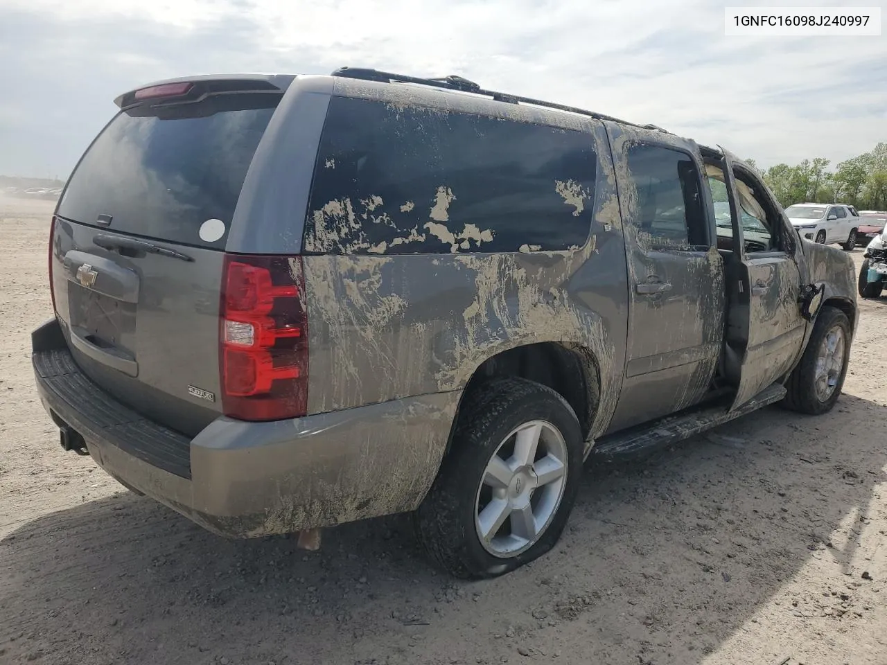 2008 Chevrolet Suburban C1500 Ls VIN: 1GNFC16098J240997 Lot: 47513354