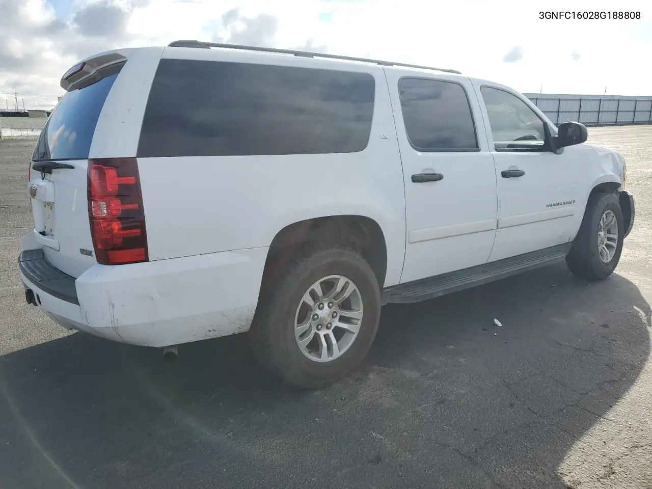 3GNFC16028G188808 2008 Chevrolet Suburban C1500 Ls