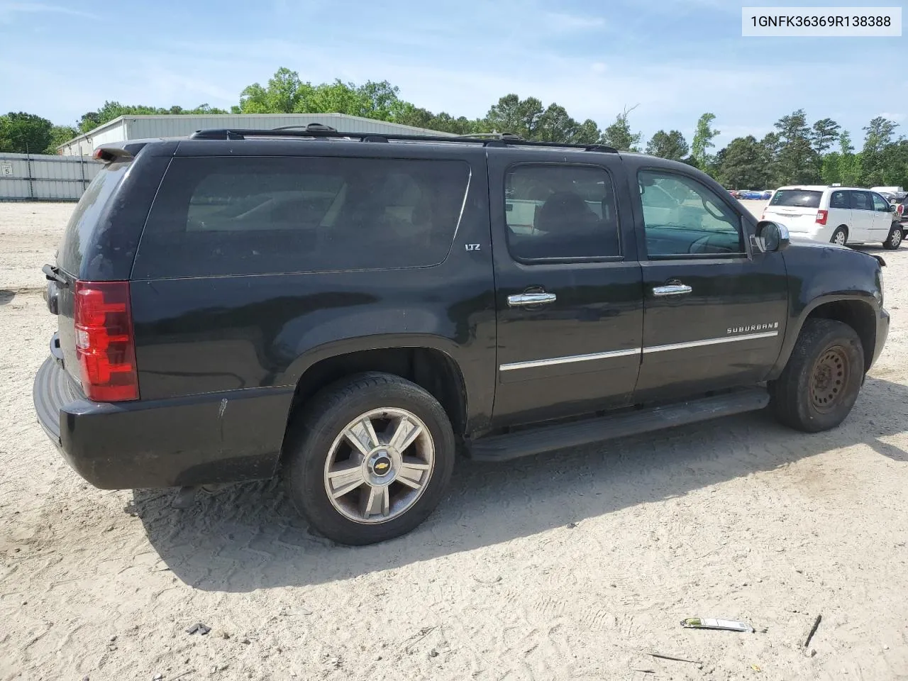 1GNFK36369R138388 2009 Chevrolet Suburban K1500 Ltz