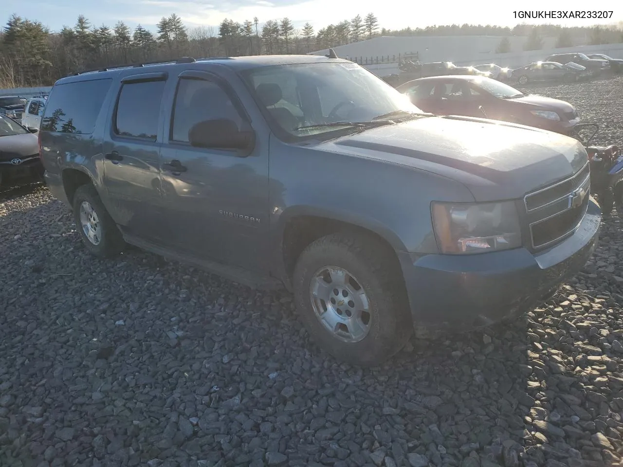 2010 Chevrolet Suburban K1500 Ls VIN: 1GNUKHE3XAR233207 Lot: 46287634