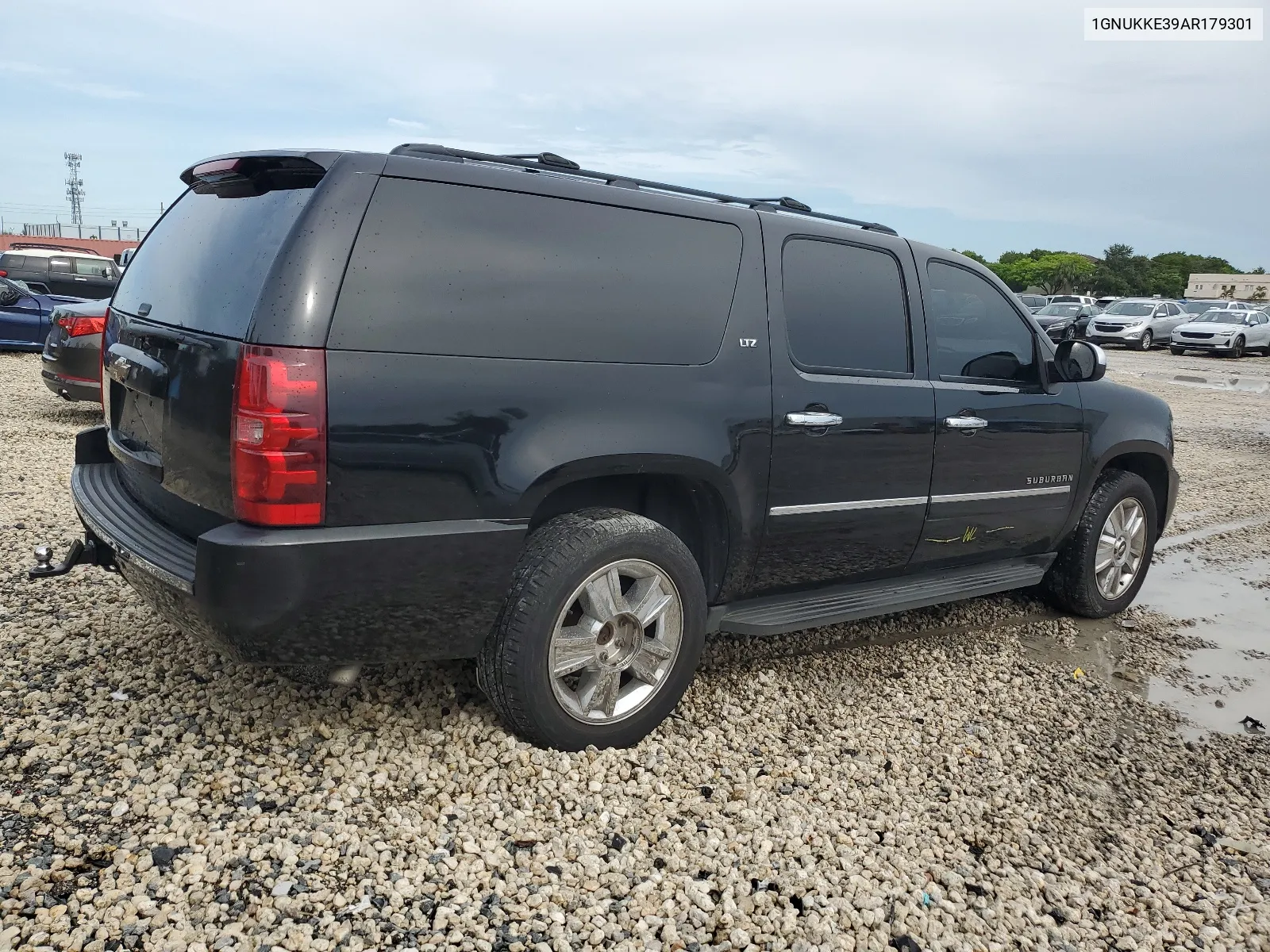 2010 Chevrolet Suburban K1500 Ltz VIN: 1GNUKKE39AR179301 Lot: 61091554