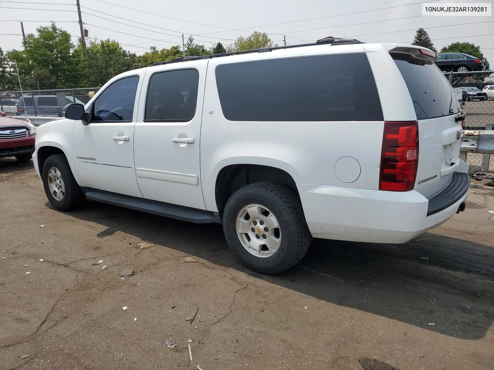 2010 Chevrolet Suburban K1500 Lt VIN: 1GNUKJE32AR139281 Lot: 63098744