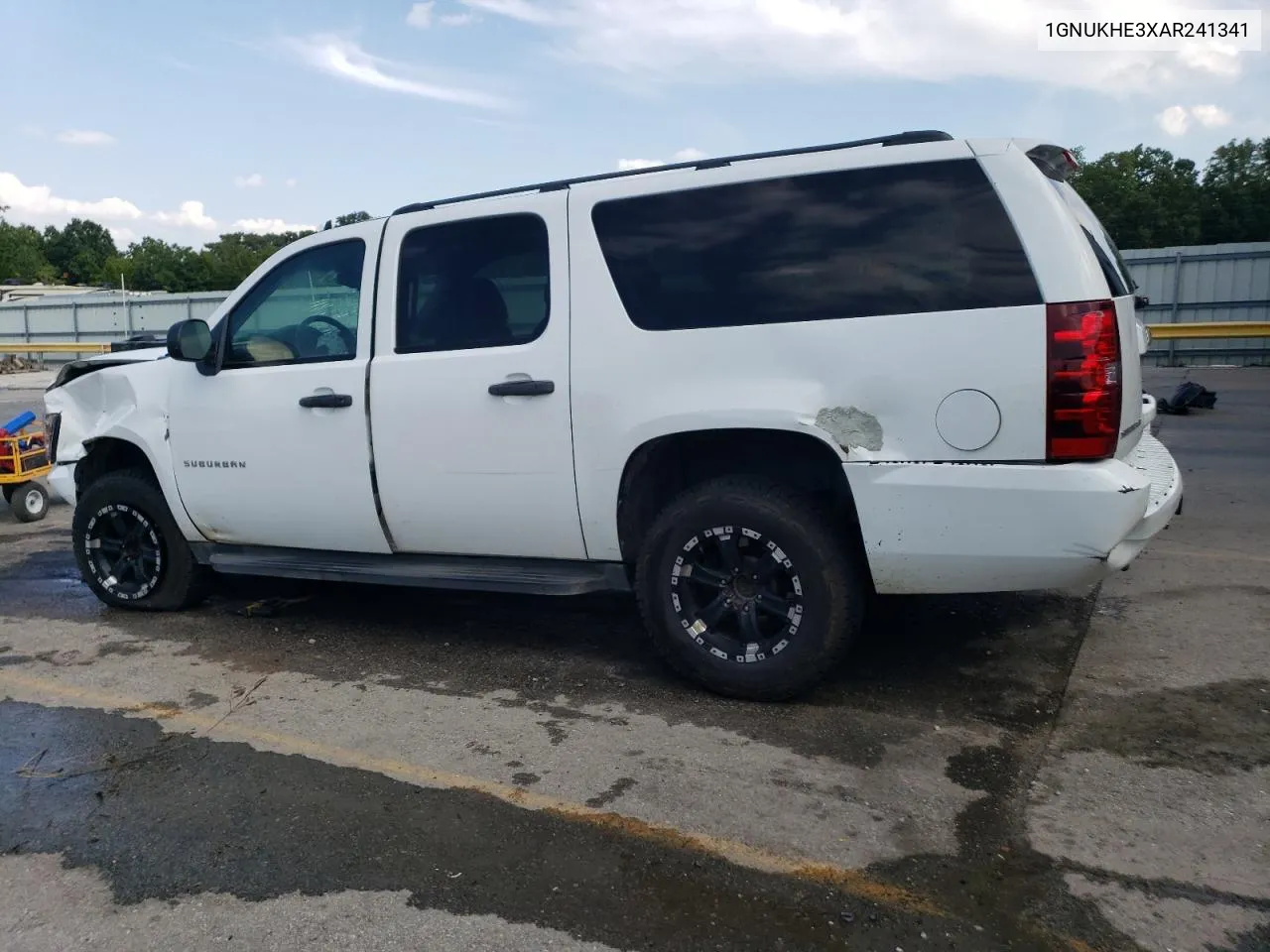 2010 Chevrolet Suburban K1500 Ls VIN: 1GNUKHE3XAR241341 Lot: 69086944