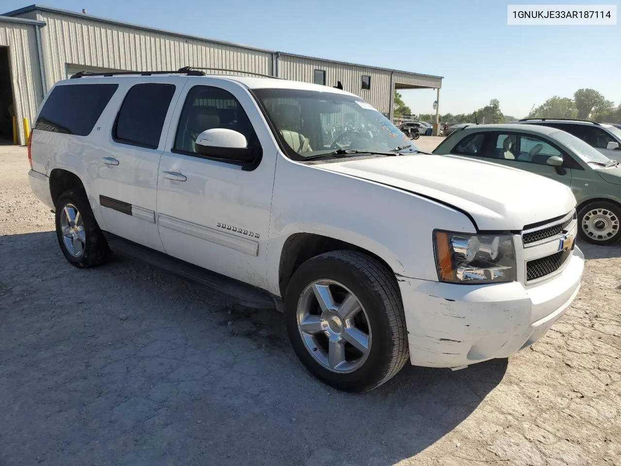 1GNUKJE33AR187114 2010 Chevrolet Suburban K1500 Lt