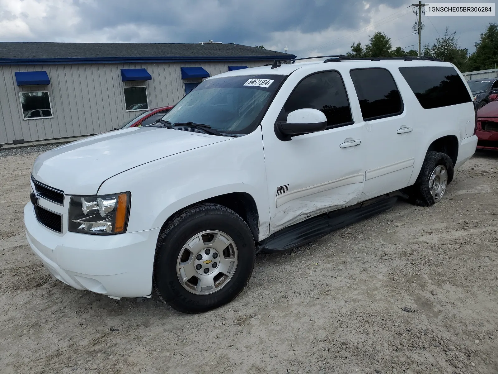 2011 Chevrolet Suburban C1500 Ls VIN: 1GNSCHE05BR306284 Lot: 64627594