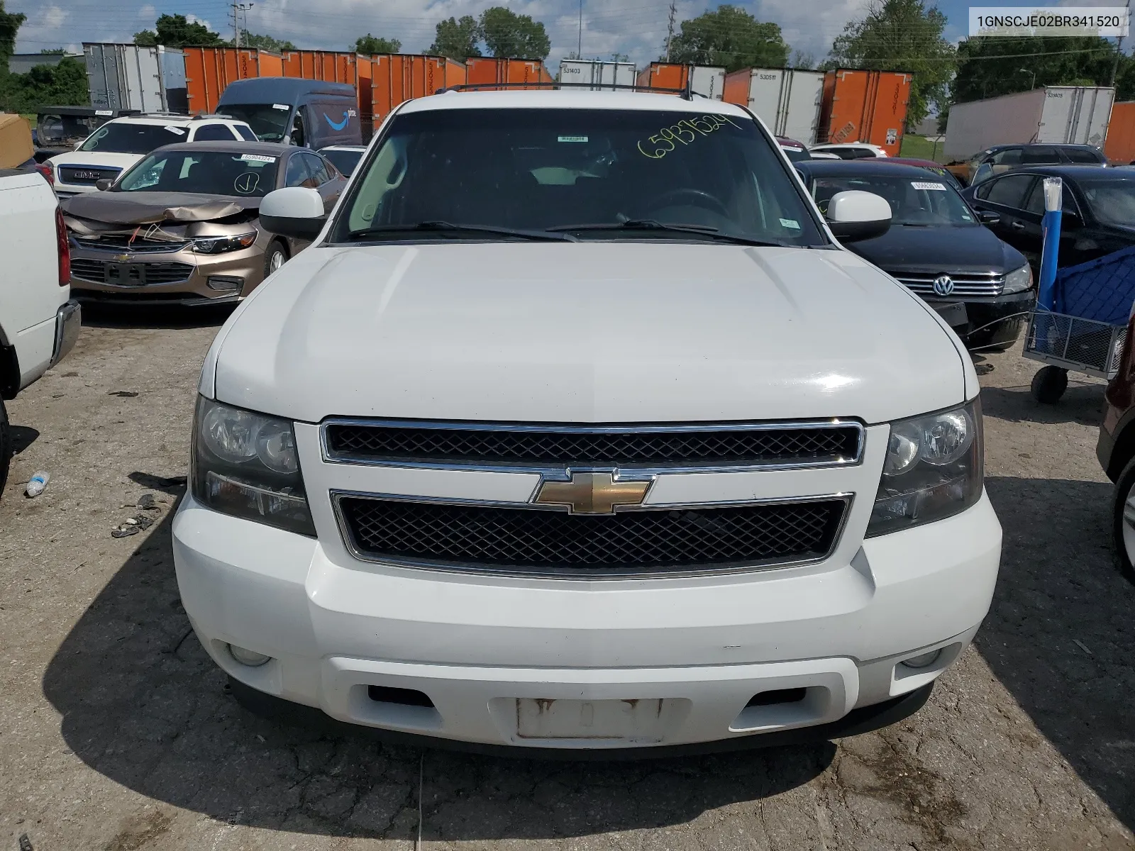 1GNSCJE02BR341520 2011 Chevrolet Suburban C1500 Lt