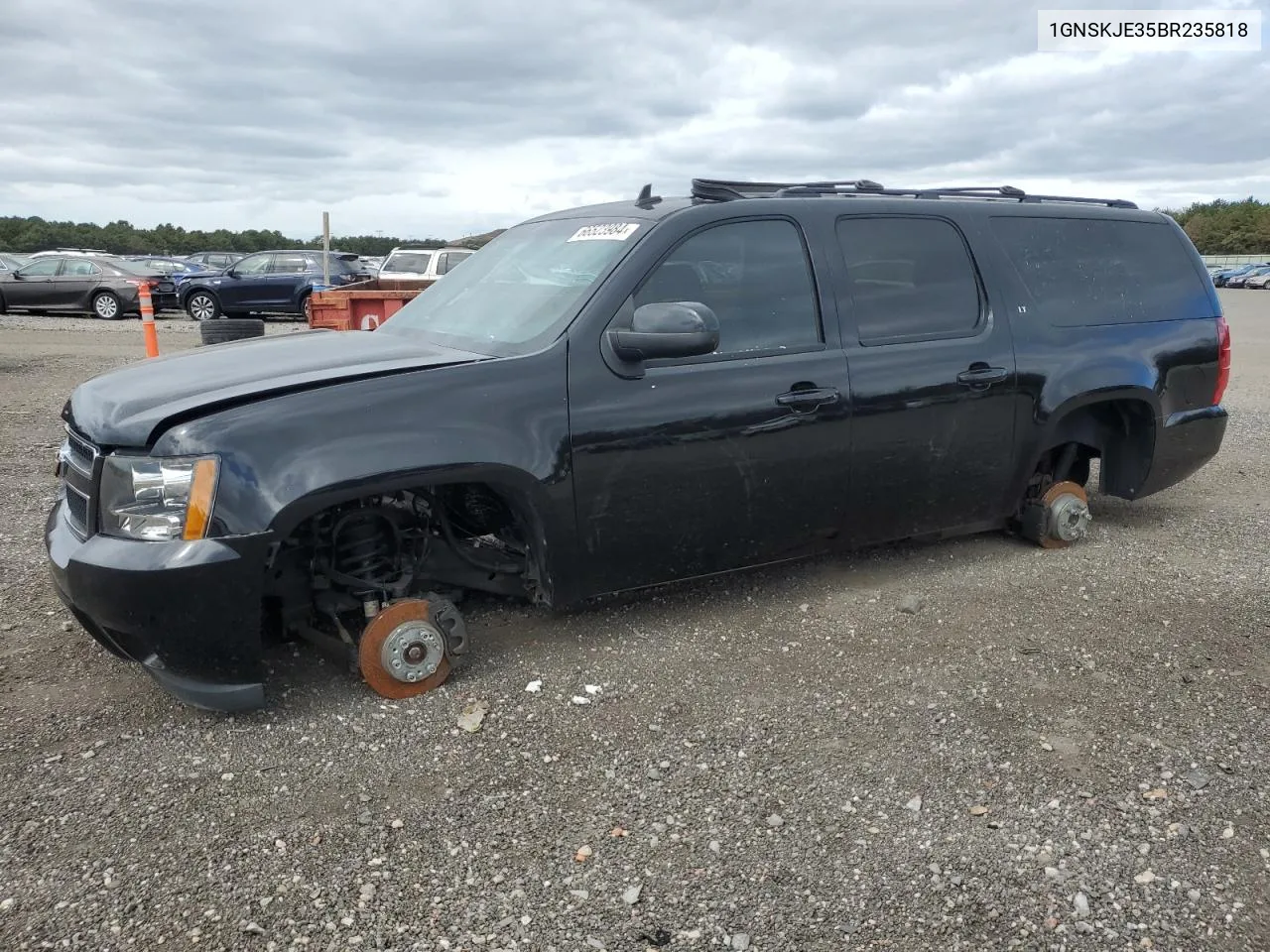 2011 Chevrolet Suburban K1500 Lt VIN: 1GNSKJE35BR235818 Lot: 66523984