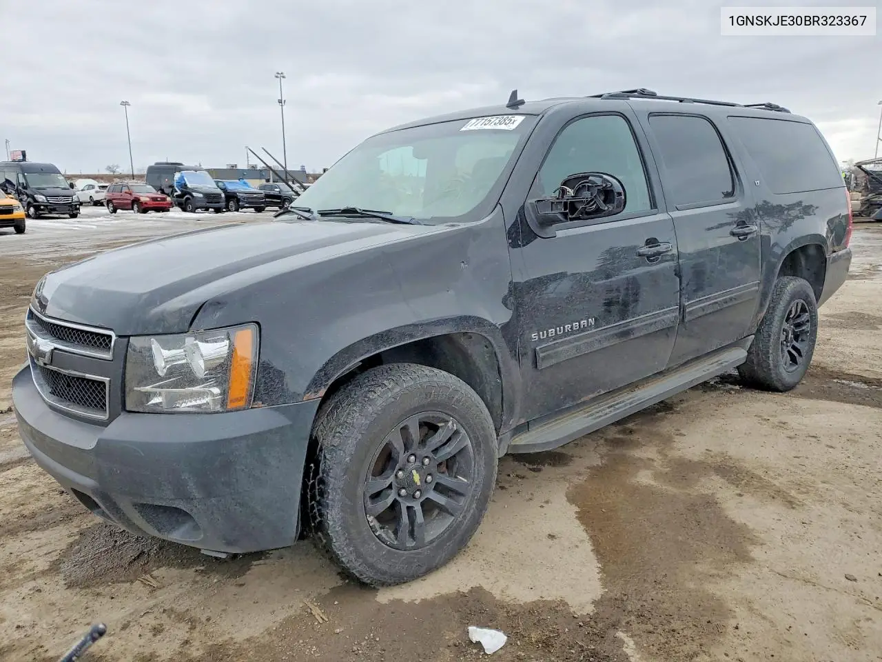 1GNSKJE30BR323367 2011 Chevrolet Suburban K1500 Lt