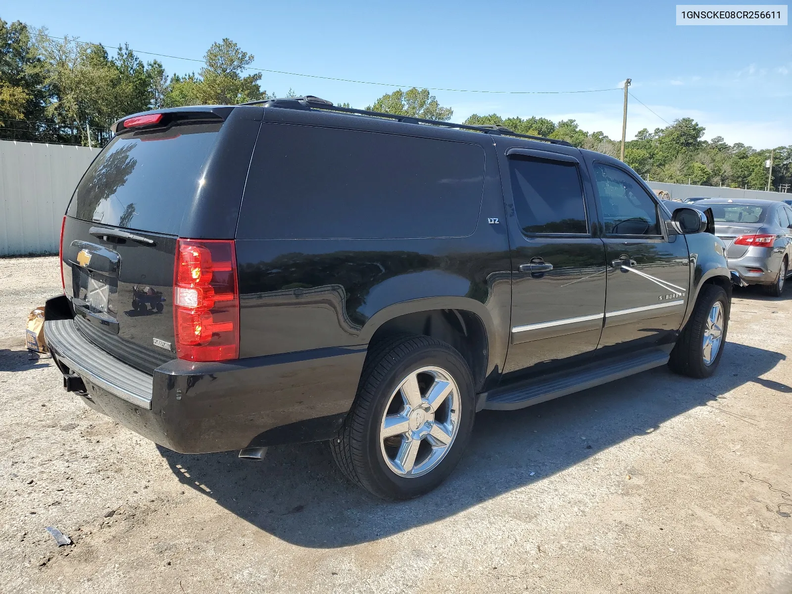 1GNSCKE08CR256611 2012 Chevrolet Suburban C1500 Ltz