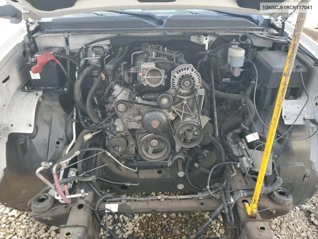 1GNSCJE08CR117041 2012 Chevrolet Suburban C1500 Lt