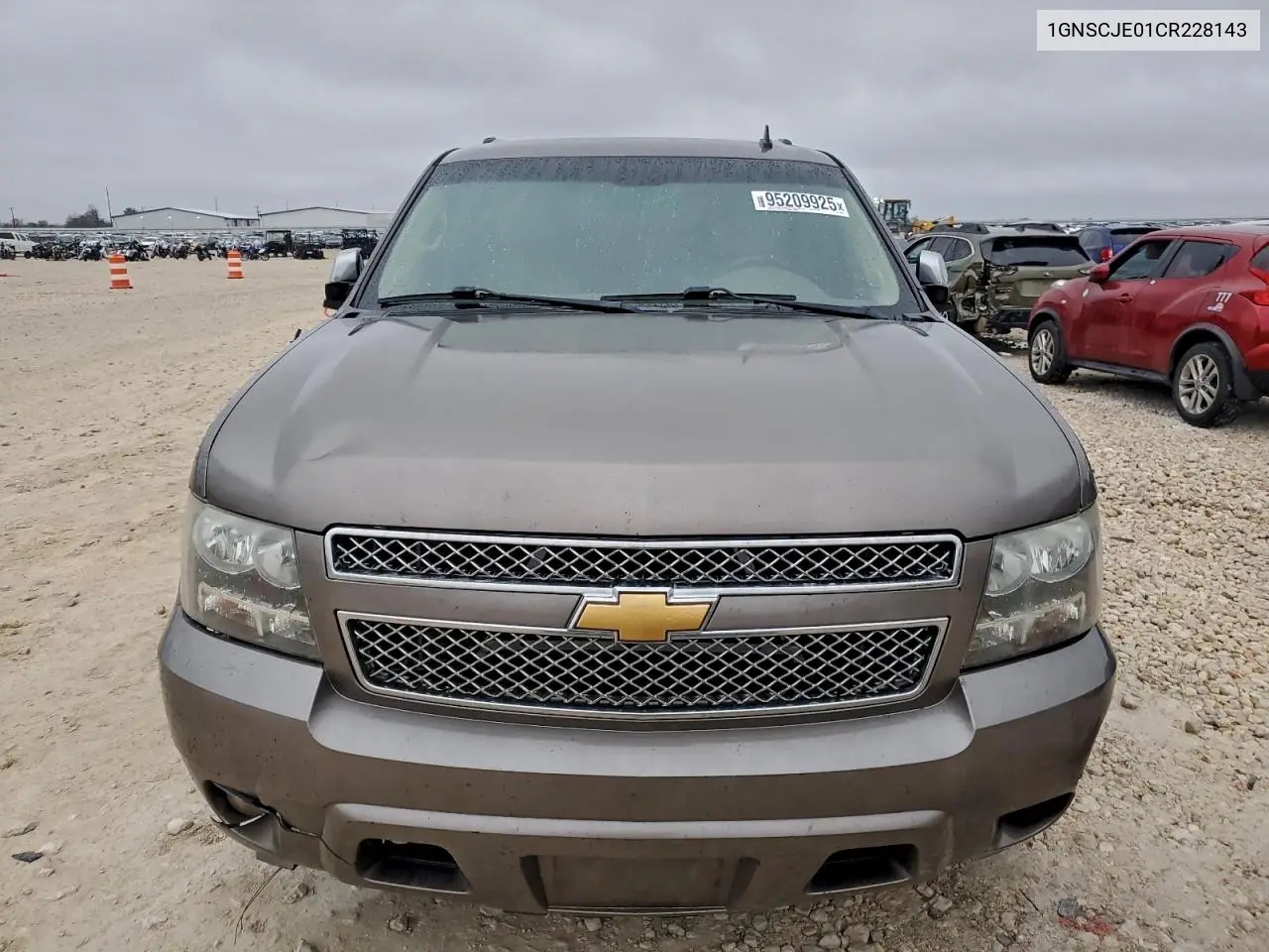 1GNSCJE01CR228143 2012 Chevrolet Suburban C1500 Lt