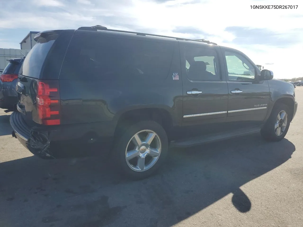 1GNSKKE75DR267017 2013 Chevrolet Suburban K1500 Ltz