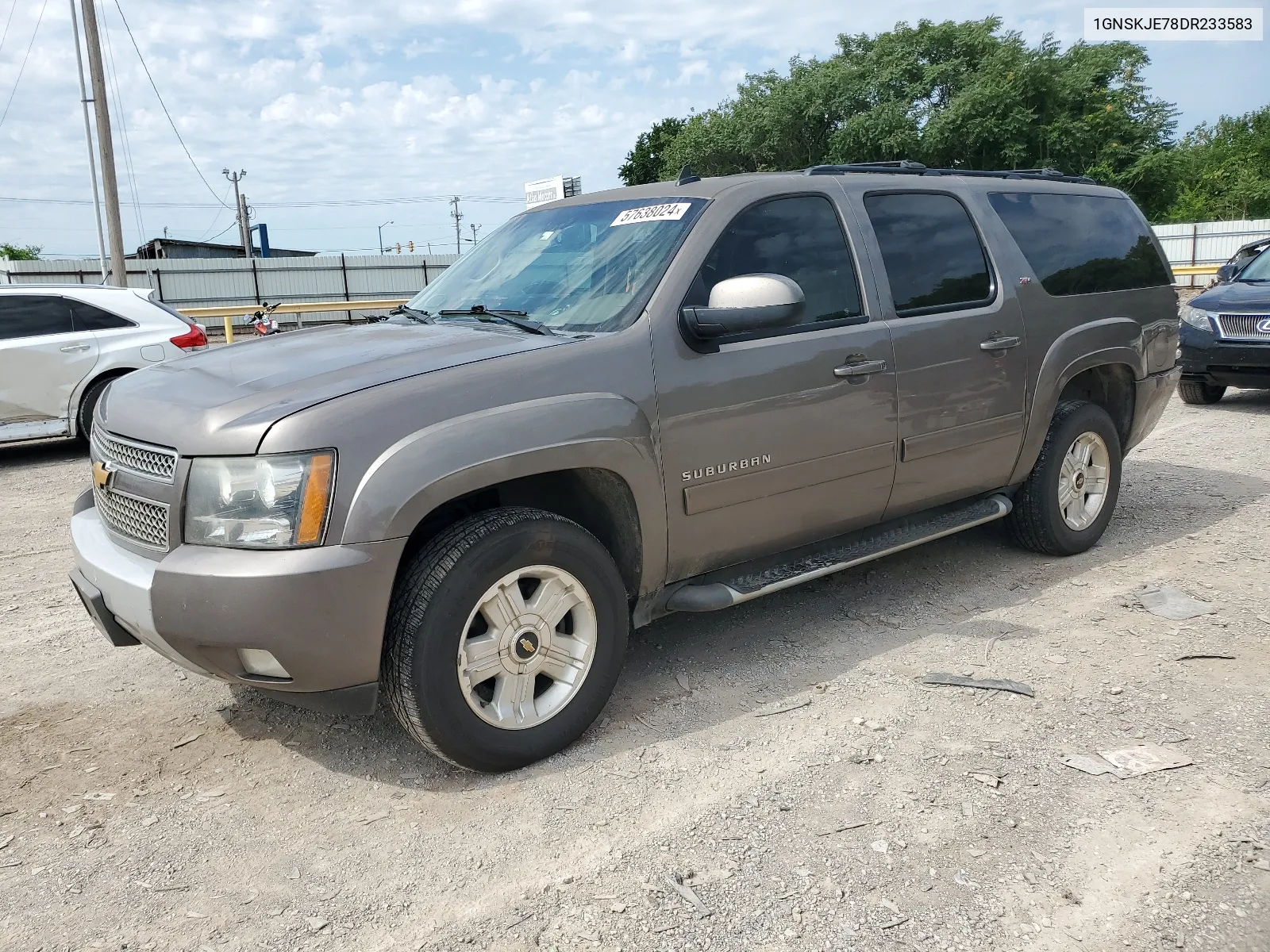 2013 Chevrolet Suburban K1500 Lt VIN: 1GNSKJE78DR233583 Lot: 57638024