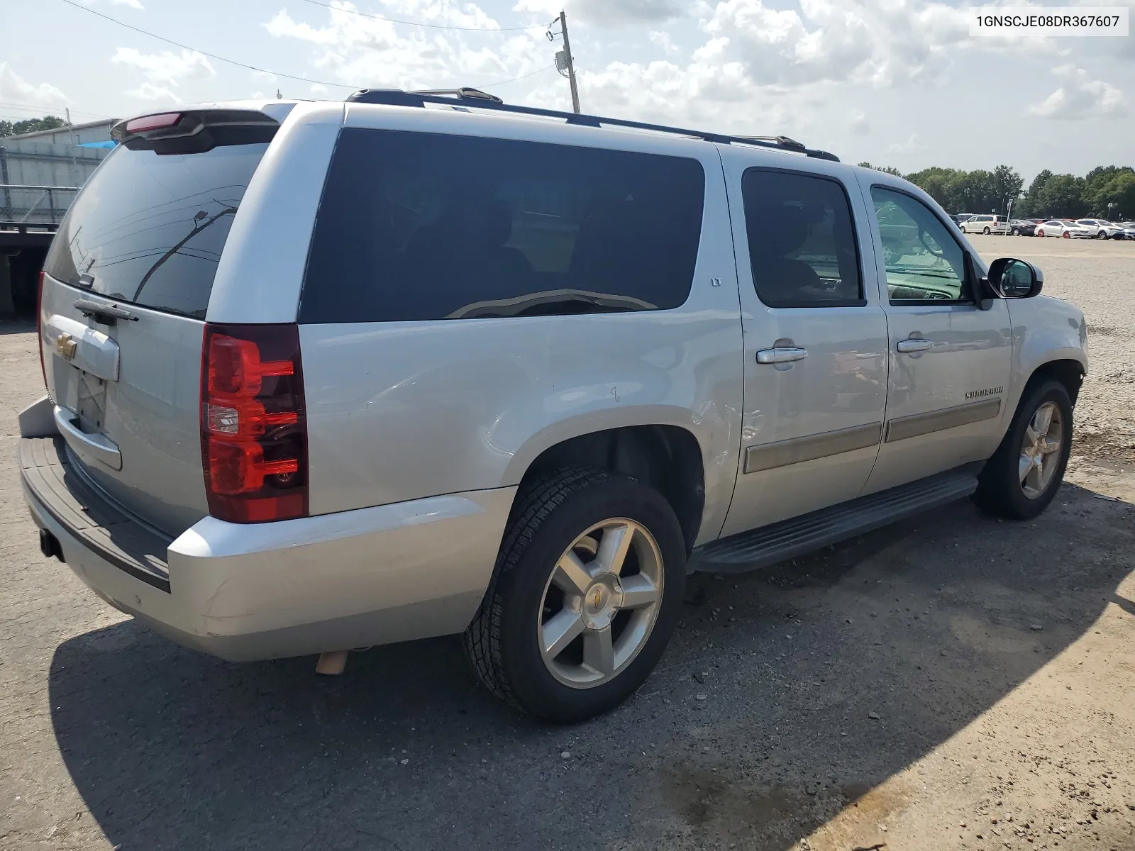 2013 Chevrolet Suburban C1500 Lt VIN: 1GNSCJE08DR367607 Lot: 63271564