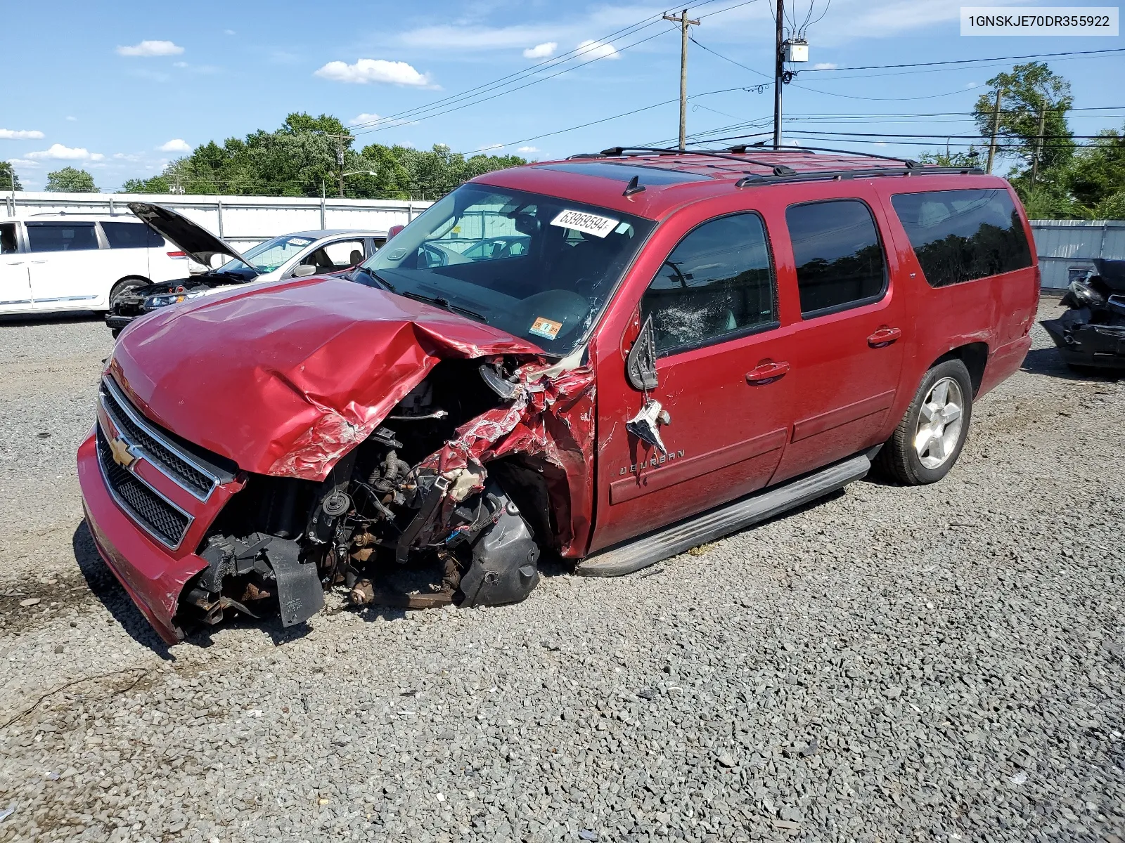 2013 Chevrolet Suburban K1500 Lt VIN: 1GNSKJE70DR355922 Lot: 63969594