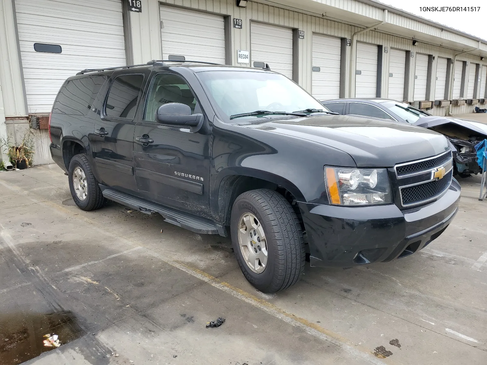 2013 Chevrolet Suburban K1500 Lt VIN: 1GNSKJE76DR141517 Lot: 64384634