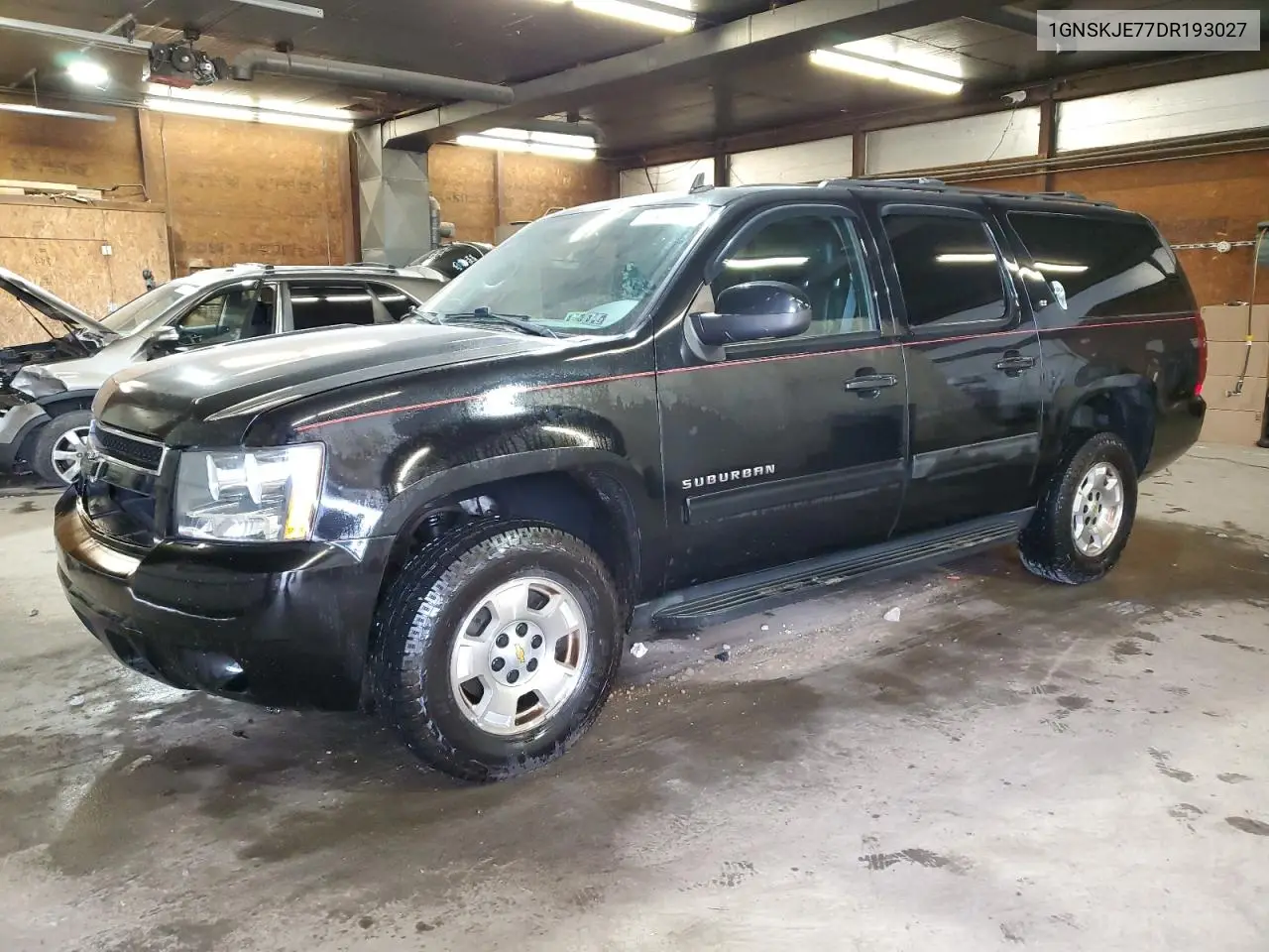 1GNSKJE77DR193027 2013 Chevrolet Suburban K1500 Lt