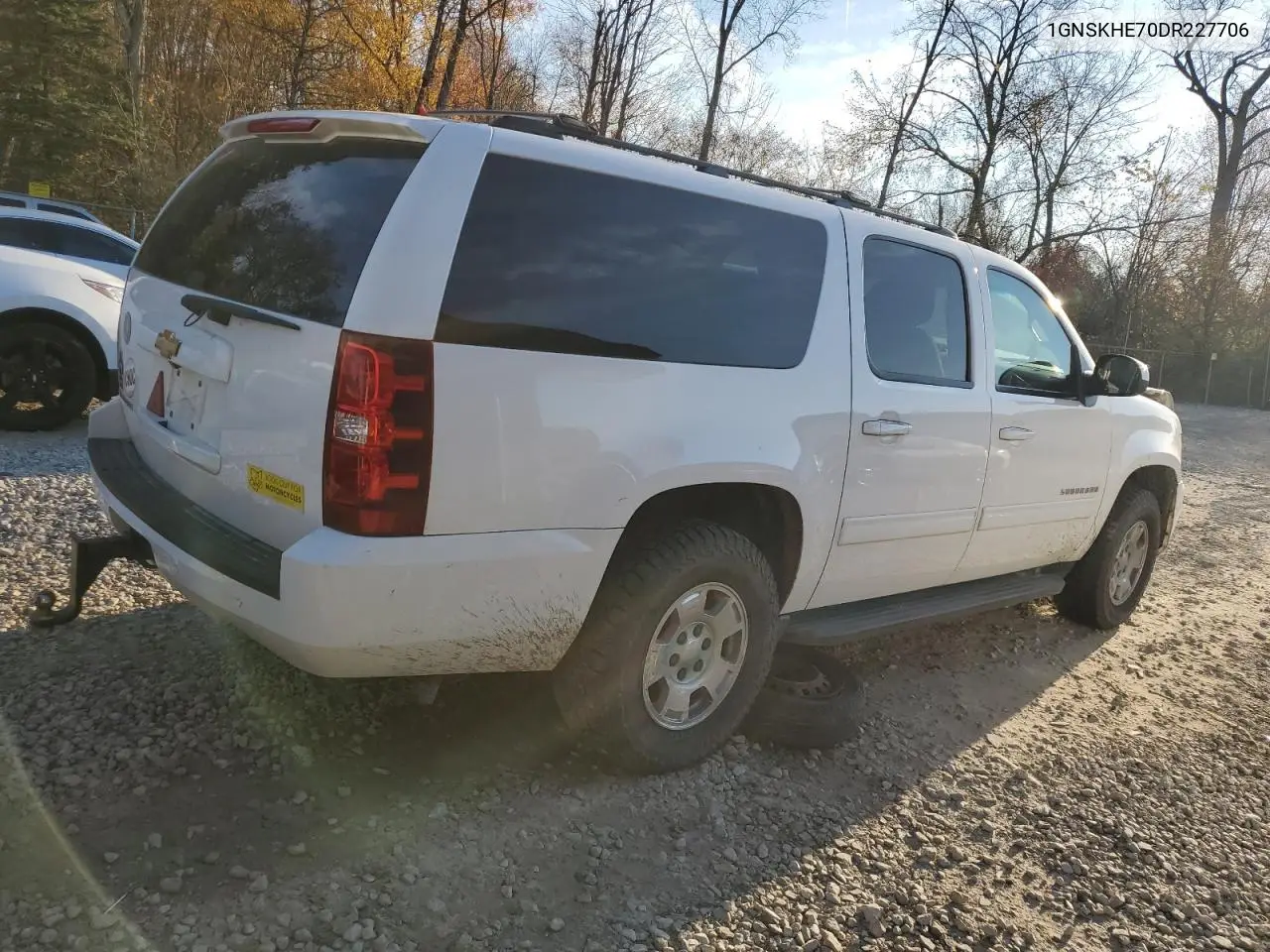 1GNSKHE70DR227706 2013 Chevrolet Suburban K1500 Ls