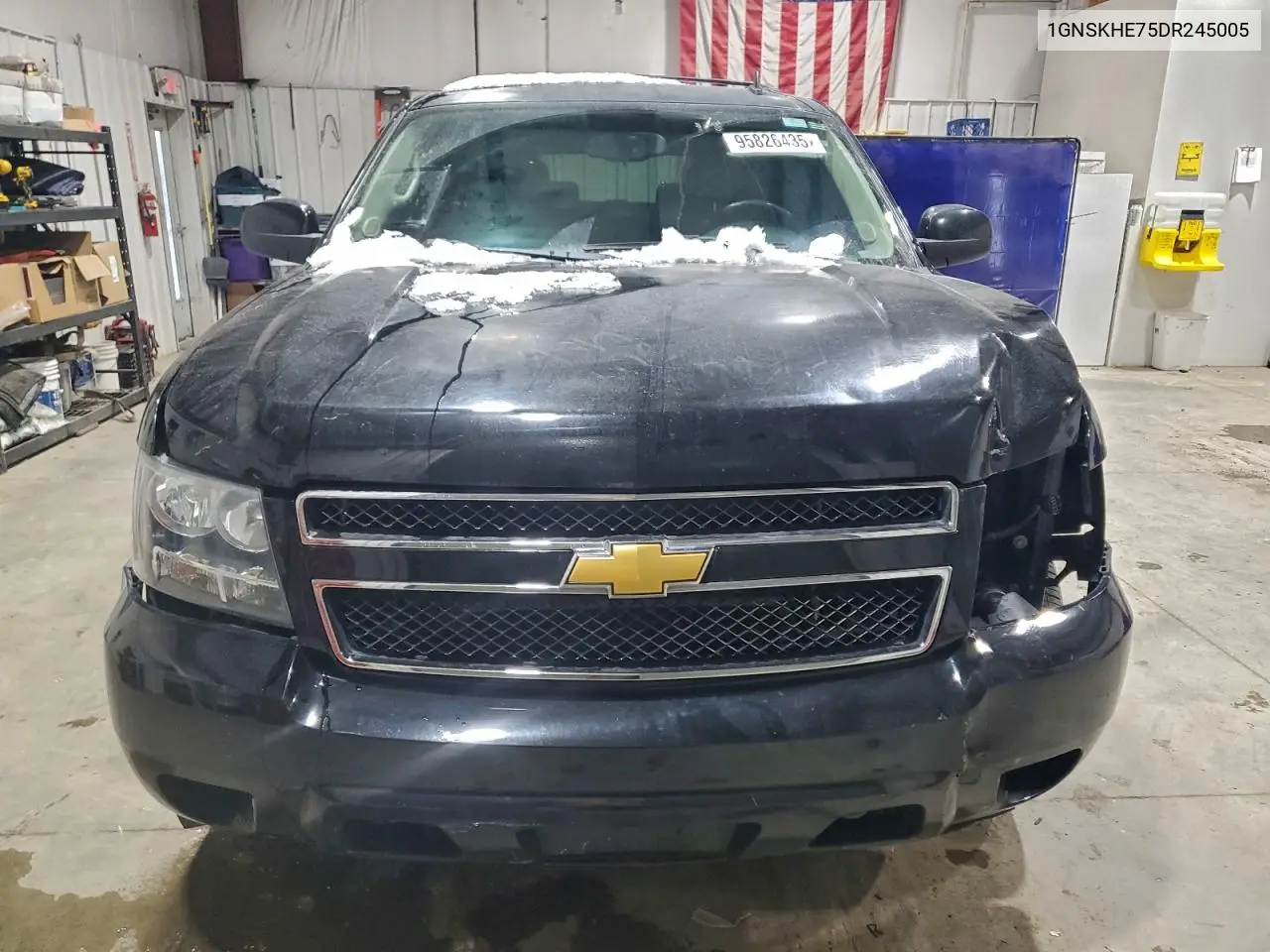1GNSKHE75DR245005 2013 Chevrolet Suburban K1500 Ls